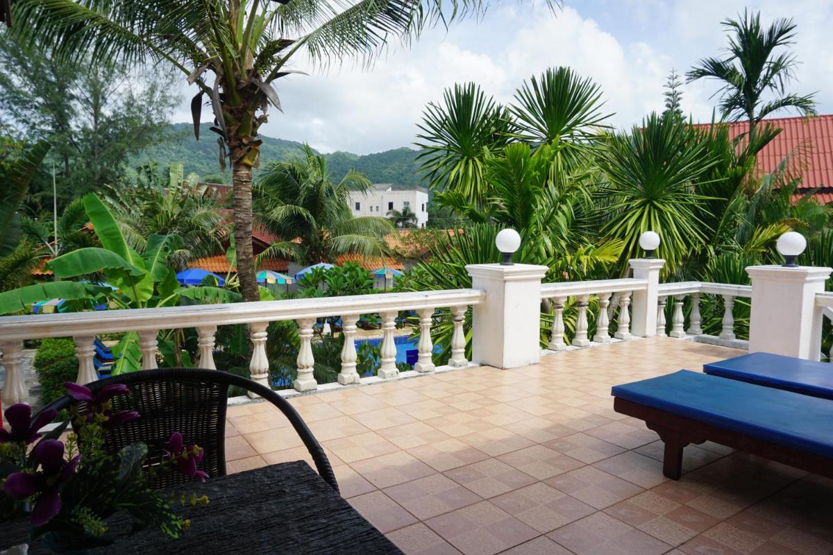 balcony
