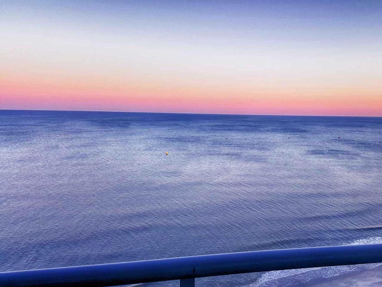 Remodeled Direct Oceanfront, Amazing Views Modern! view 3