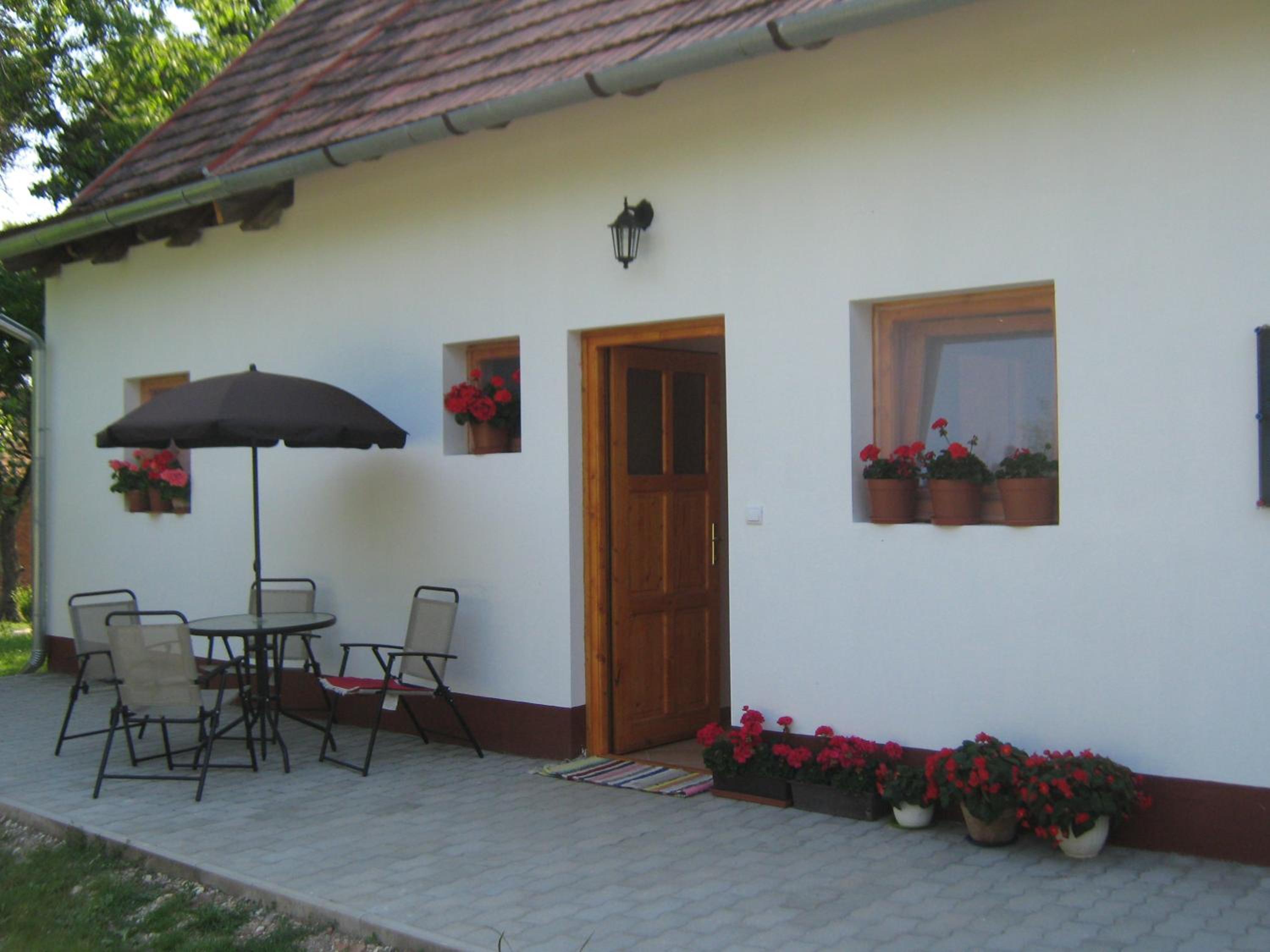 Vendégmarasztaló Porta