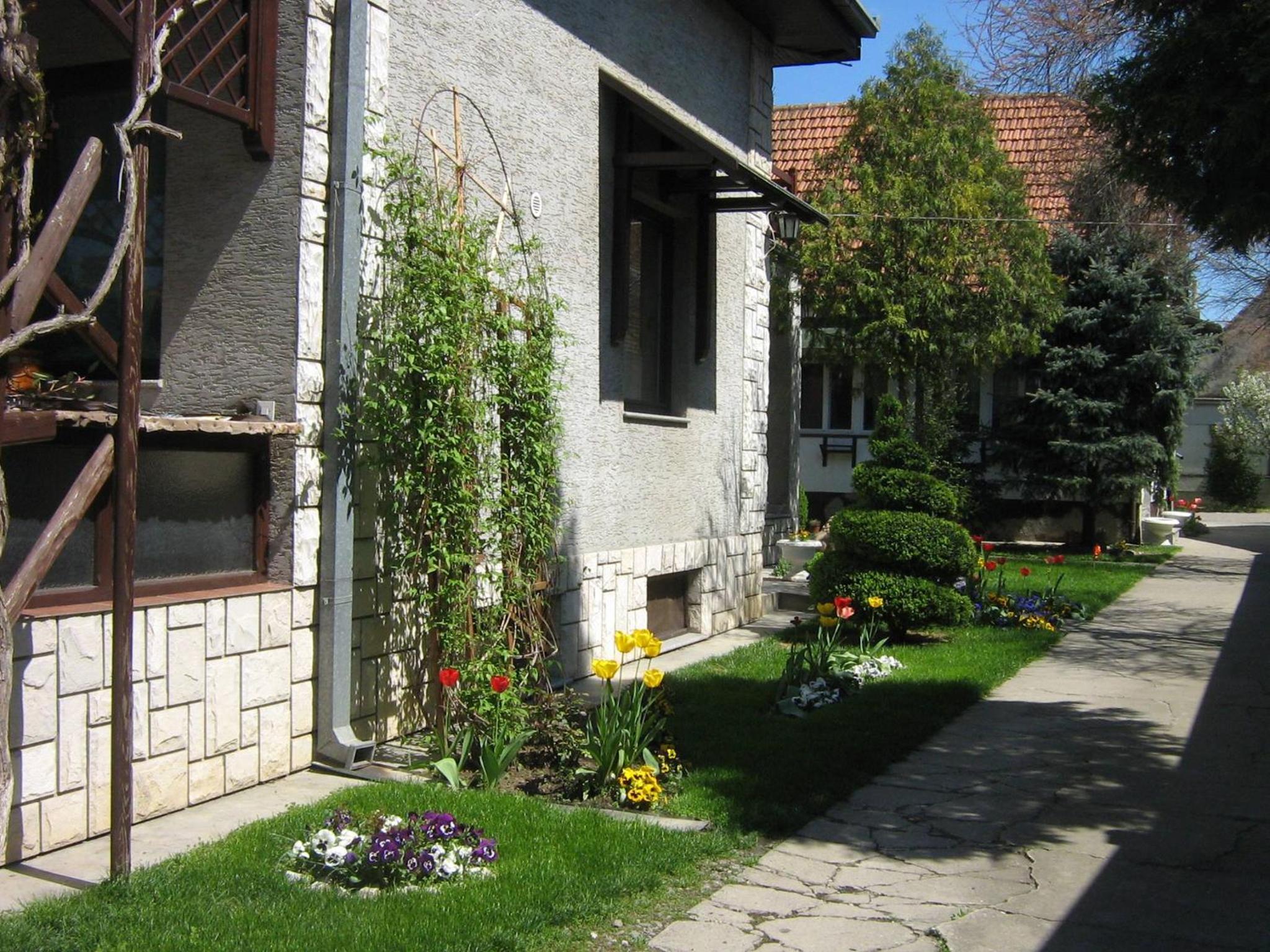Domaćinstvo Opavski view 2