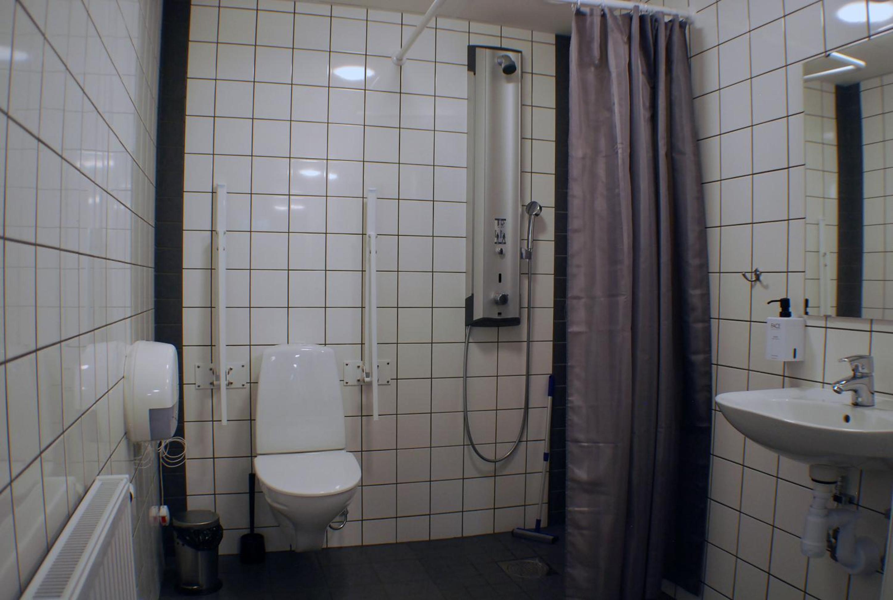Photo 10