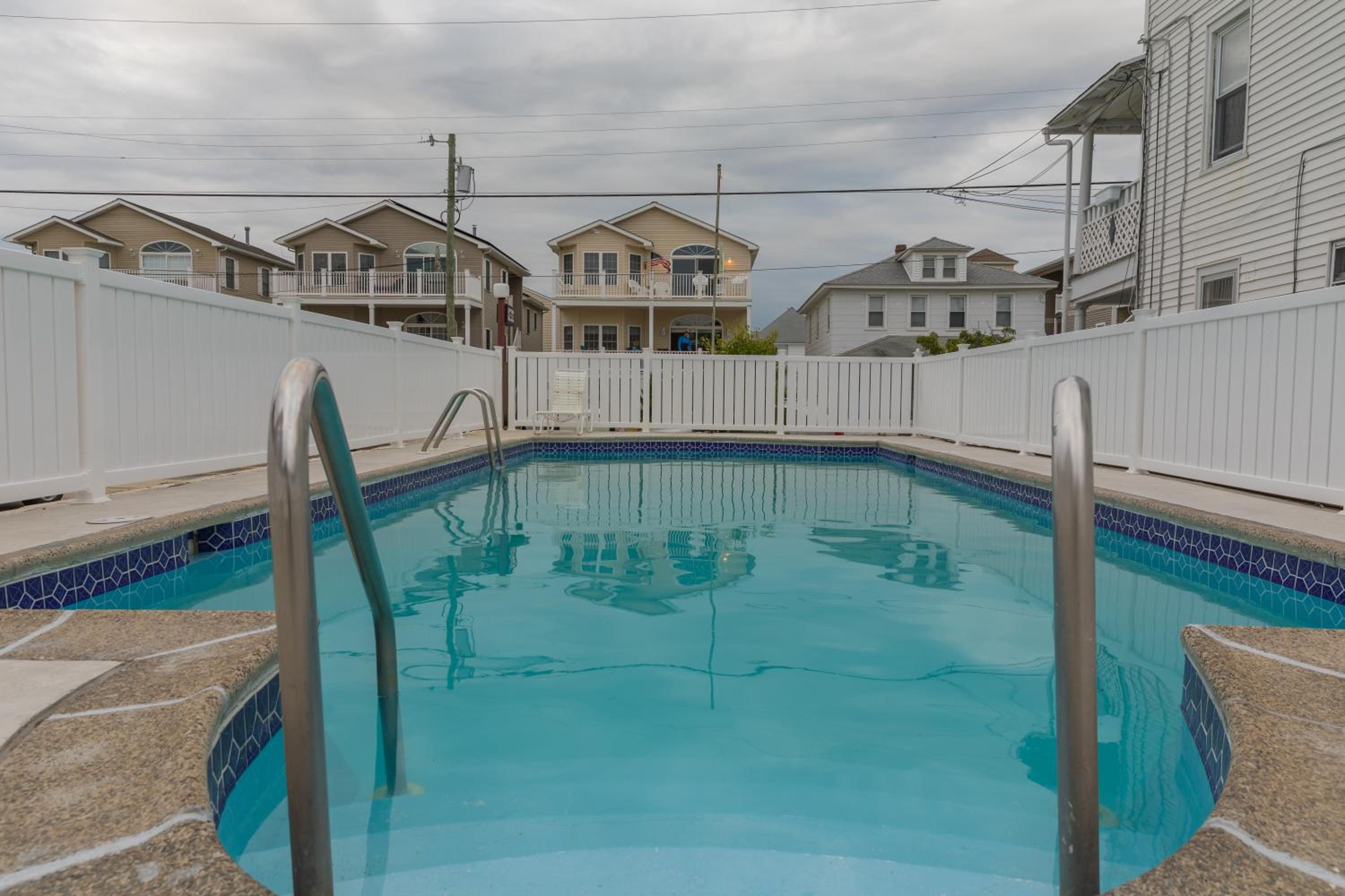 Wildwood Inn Hotel Beach & Boardwalk