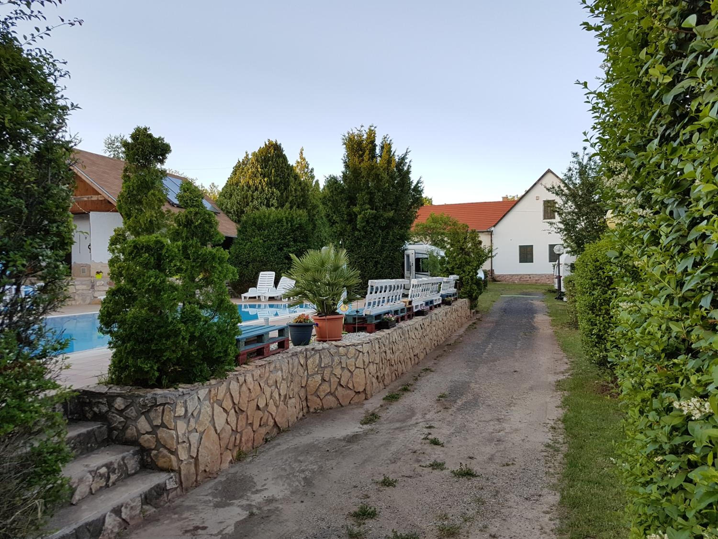 Mandel Camping