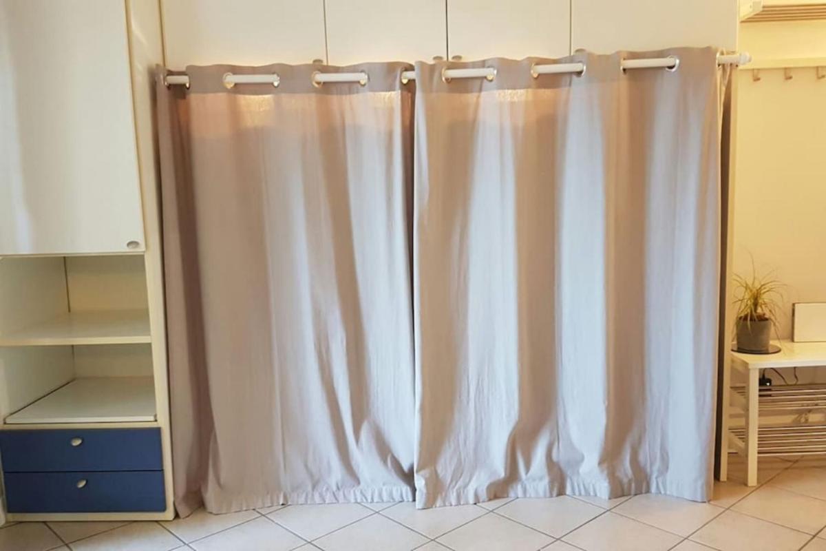 Beautiful studio close to beach private parking view 5
