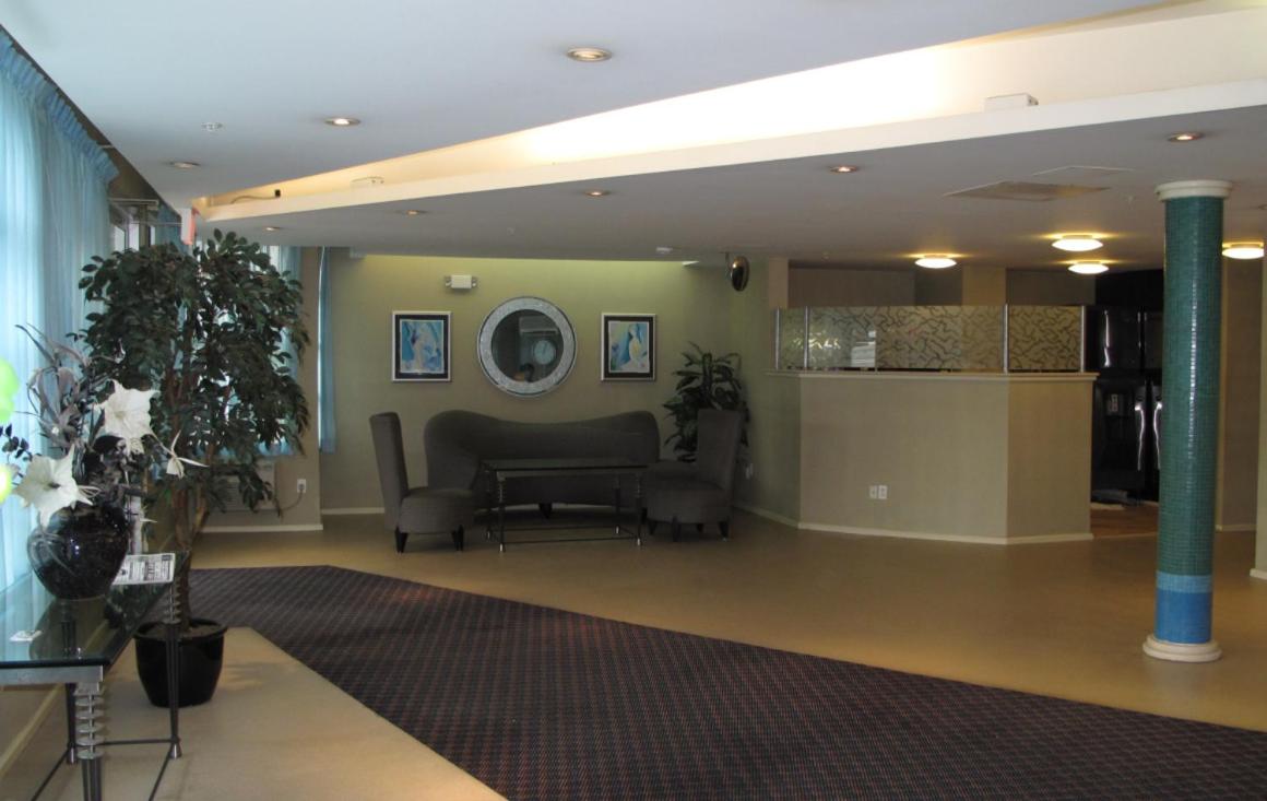 hotel reception