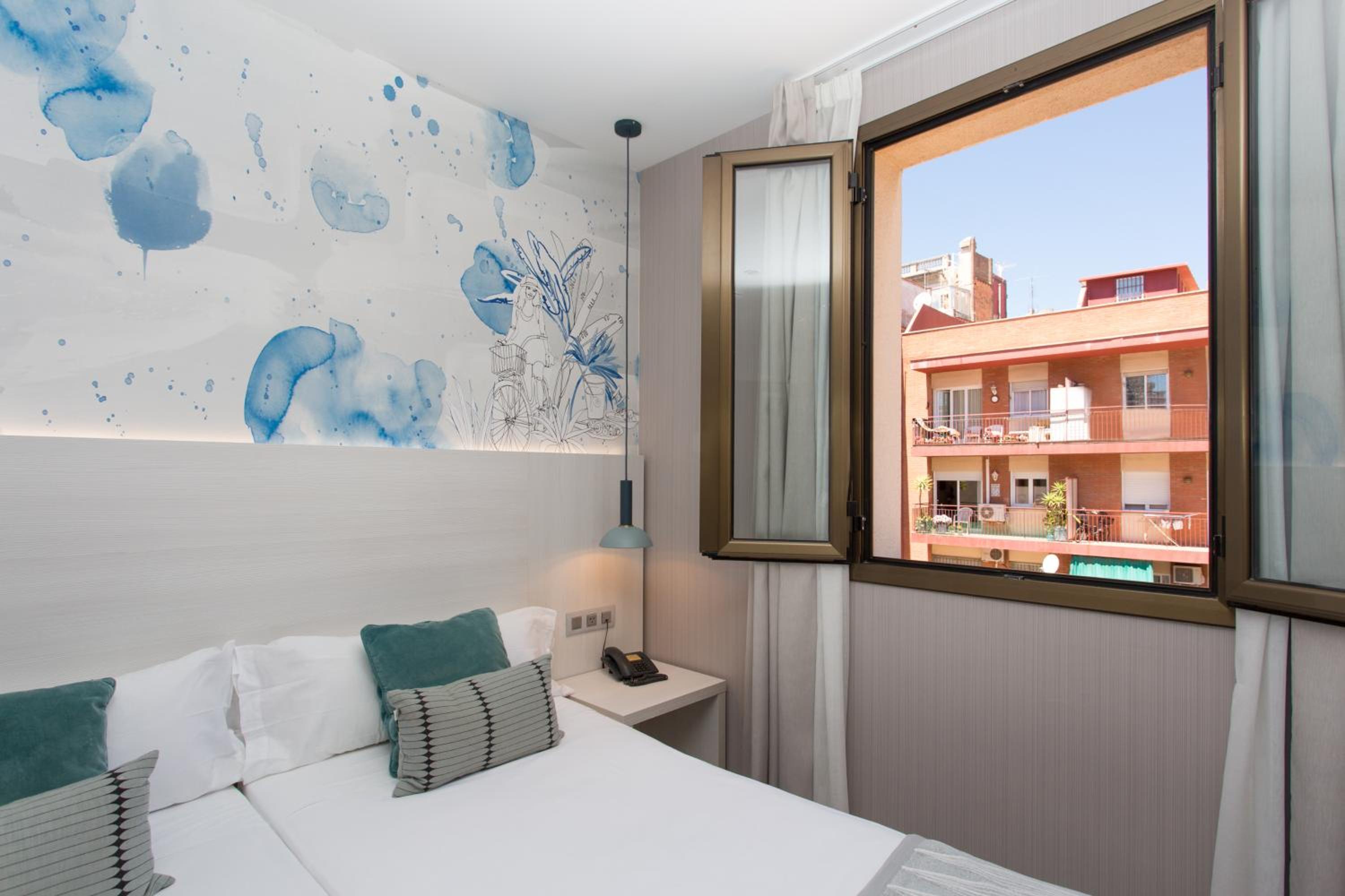 Hostal Operaramblas