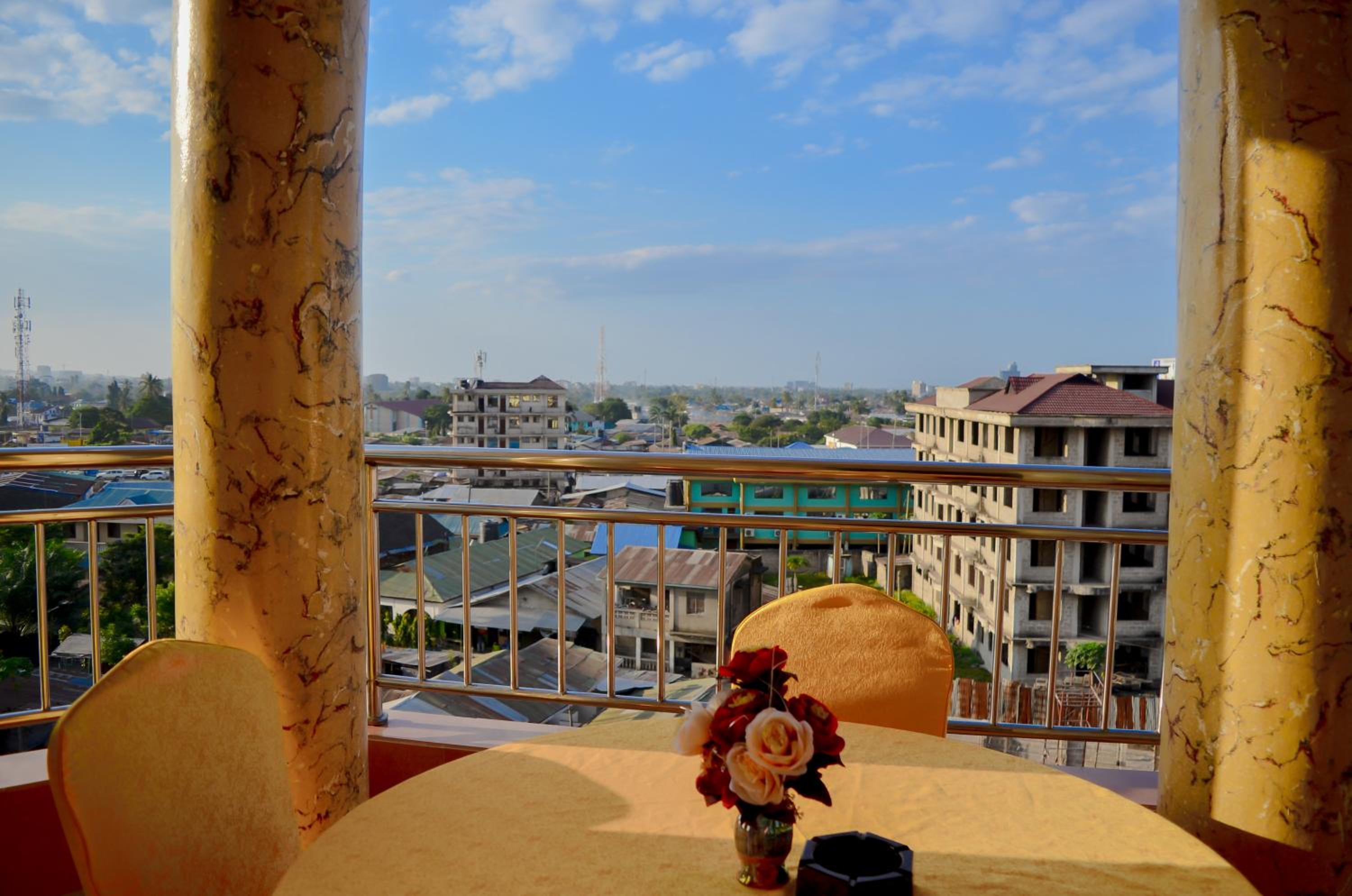 Silver Paradise Hotel