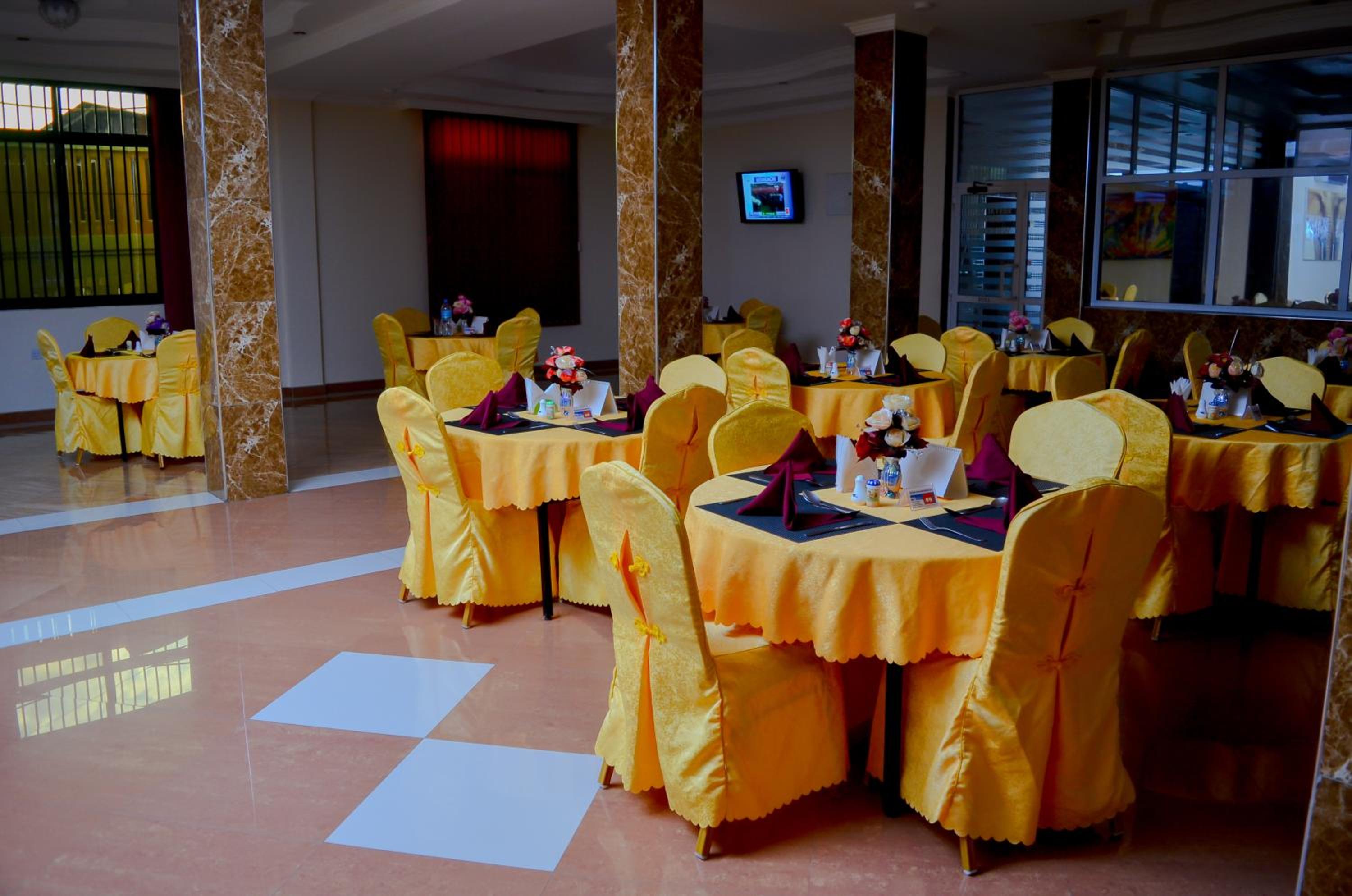 Silver Paradise Hotel