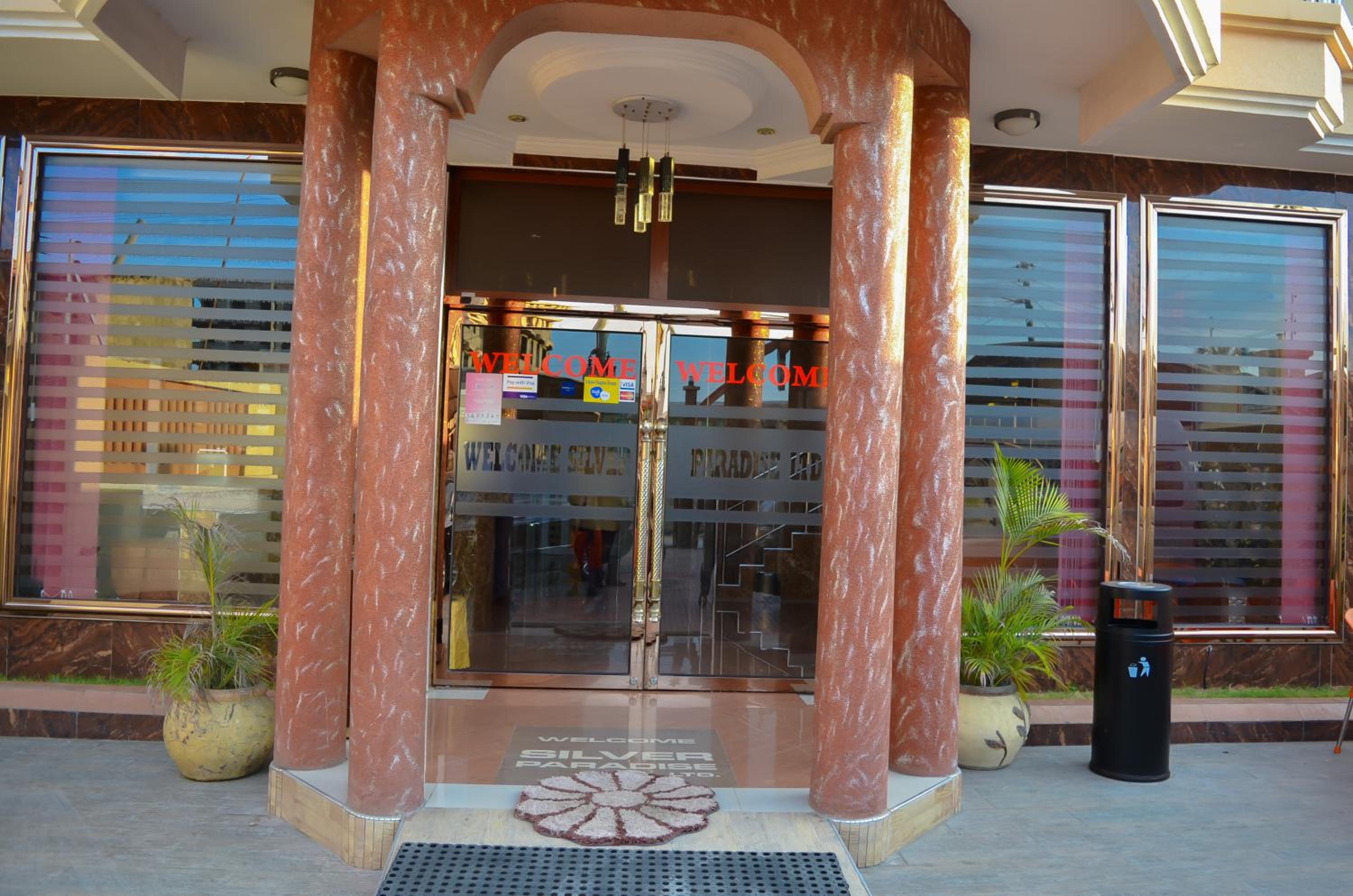 Silver Paradise Hotel