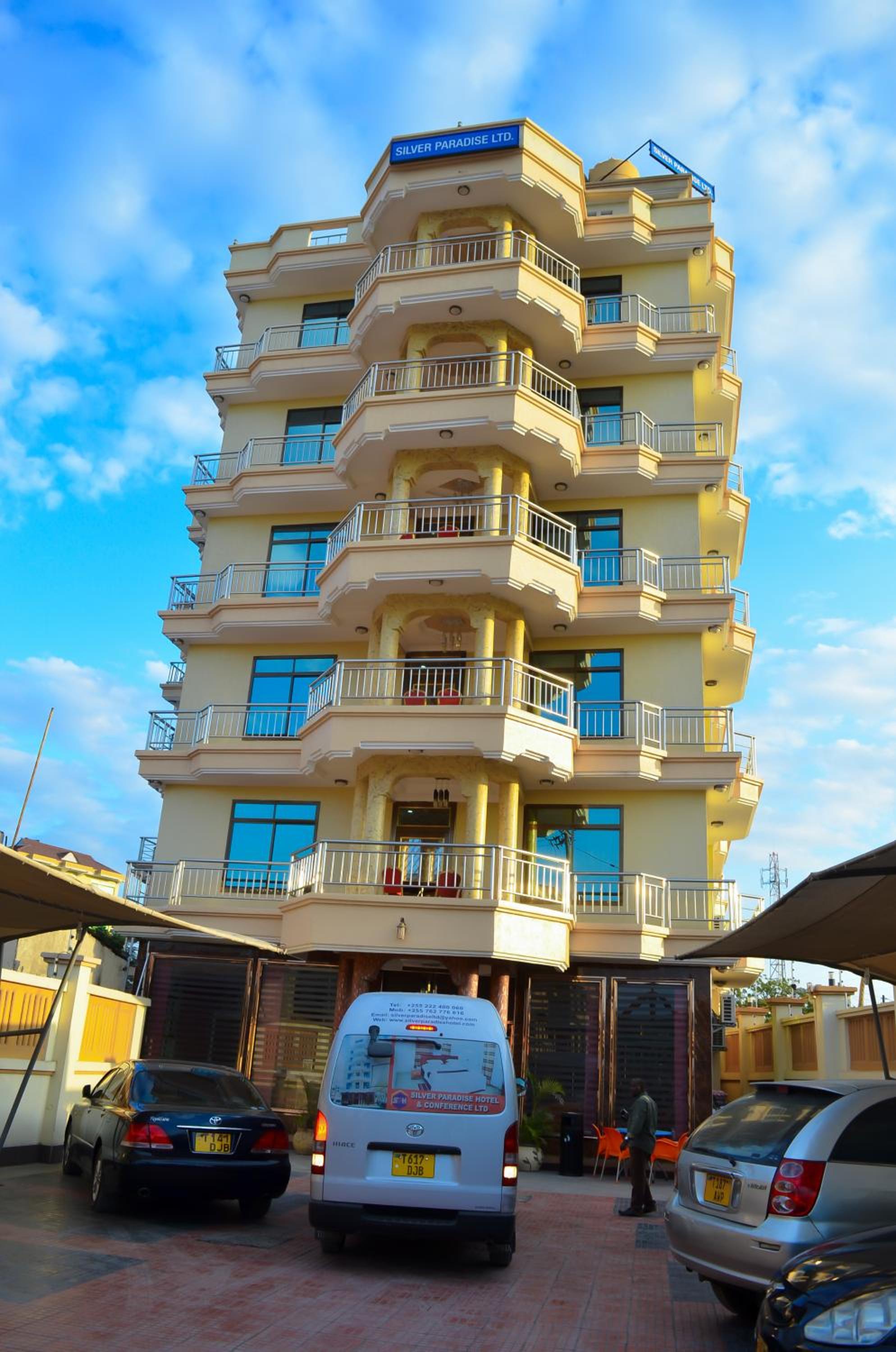 Silver Paradise Hotel
