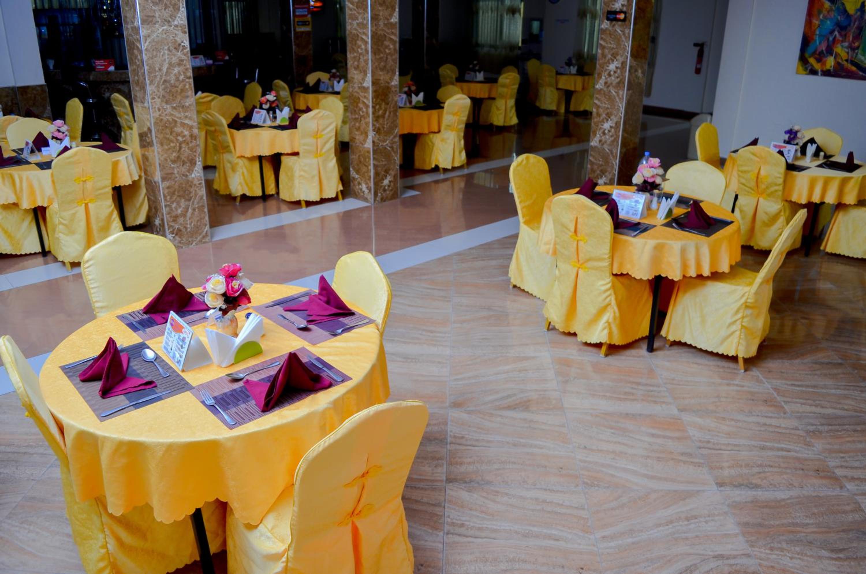 Silver Paradise Hotel