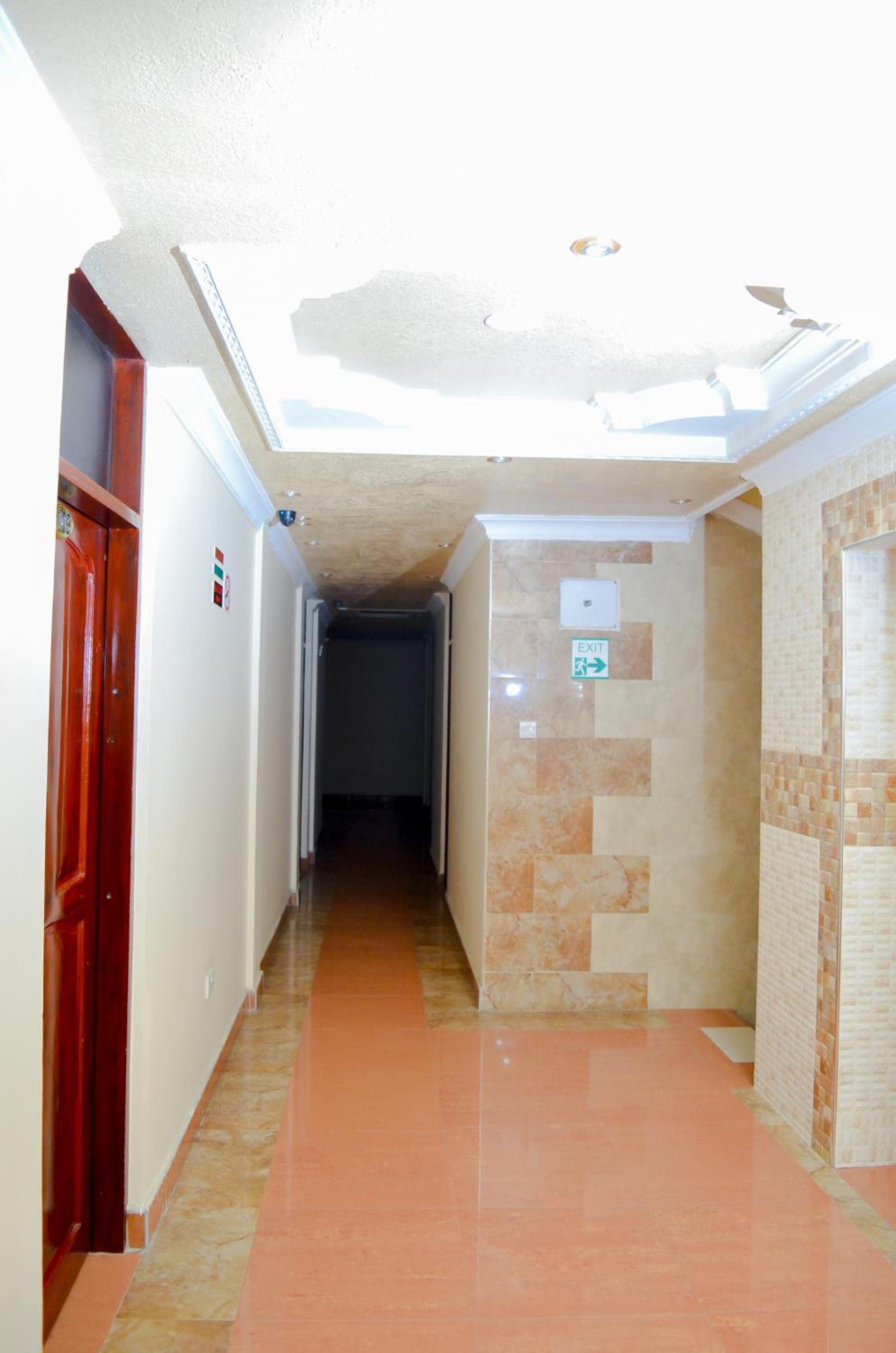 Silver Paradise Hotel