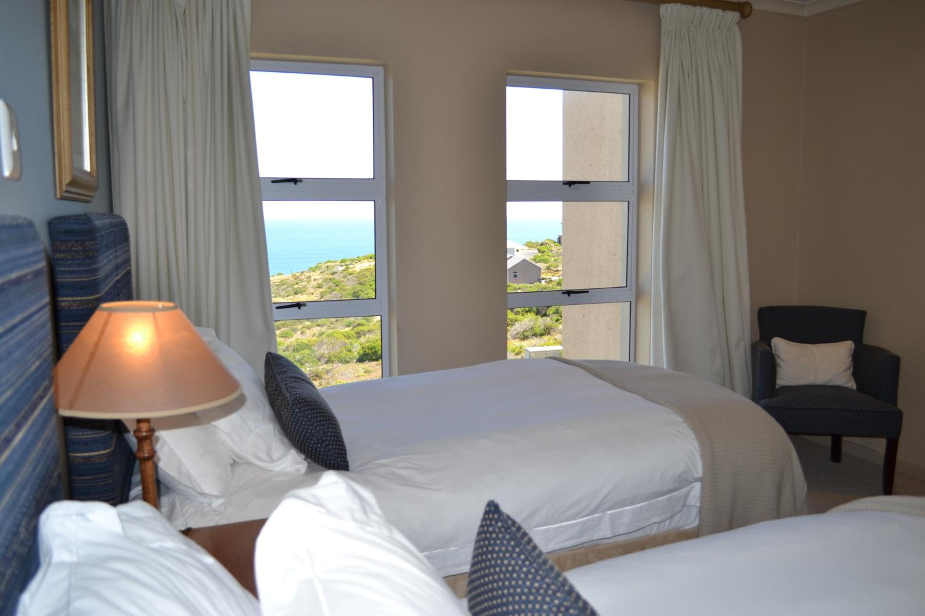 Pinnacle Point - Golf Safari SA