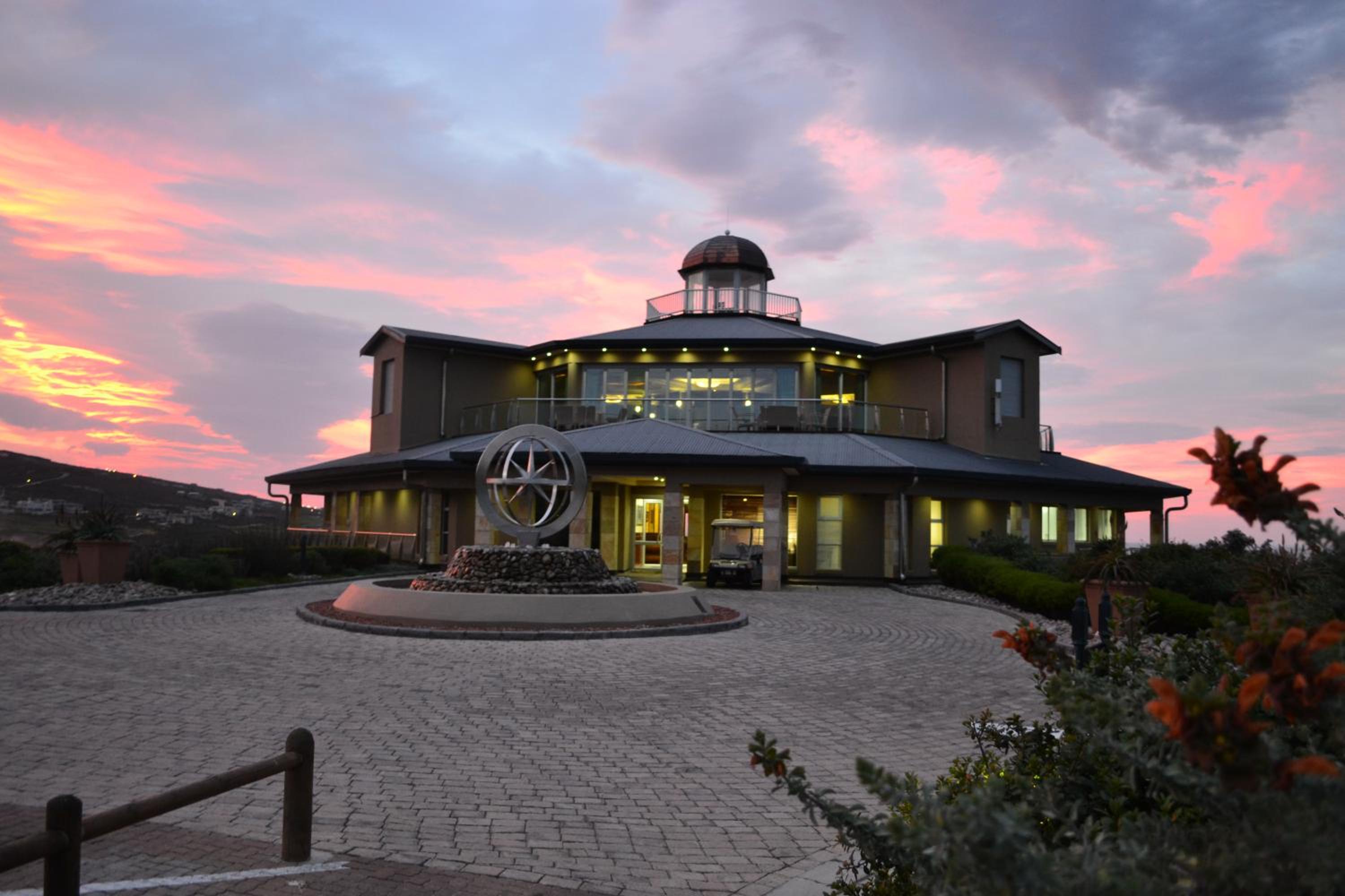 Pinnacle Point - Golf Safari SA