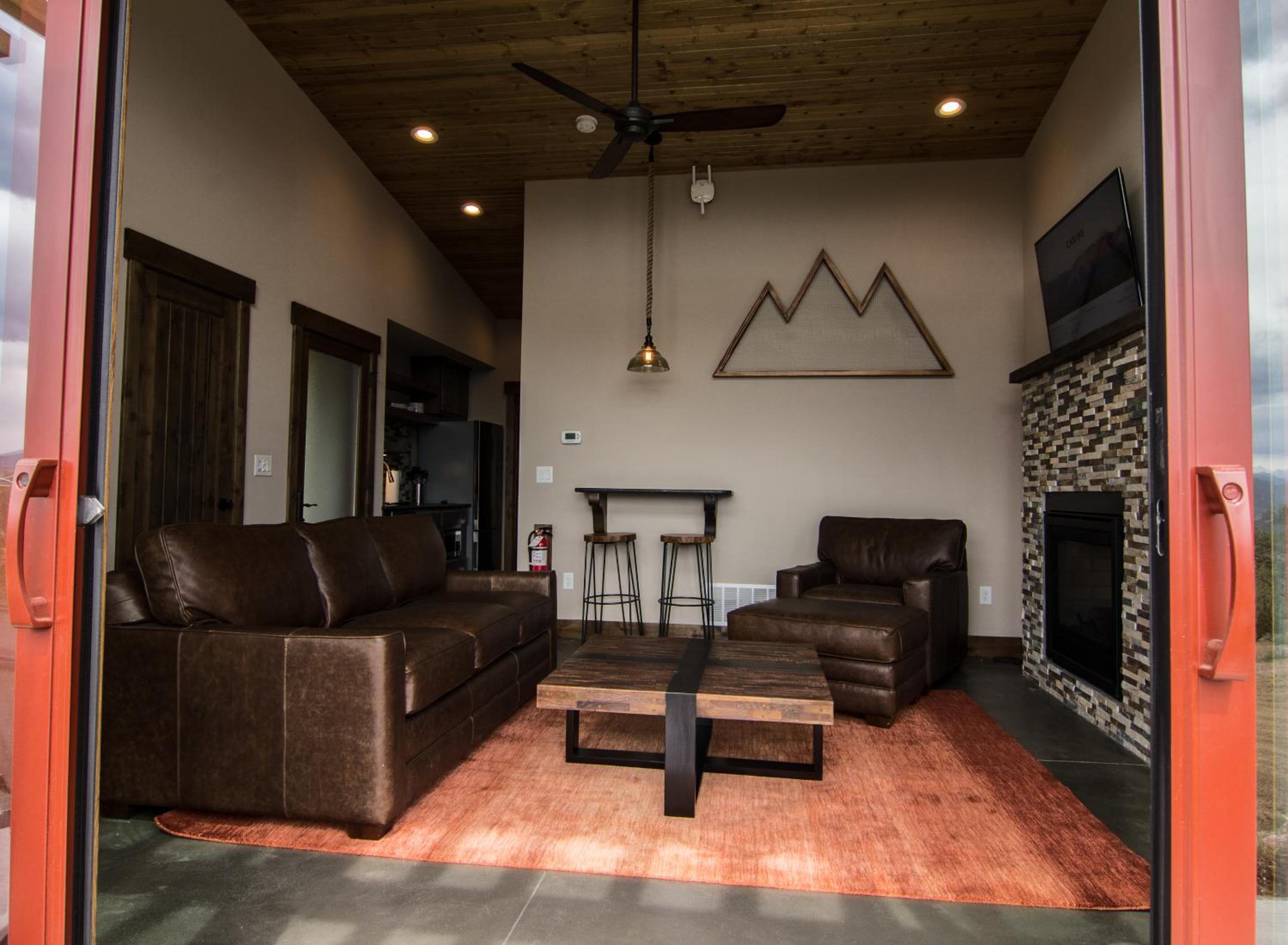 Royal Gorge Cabins