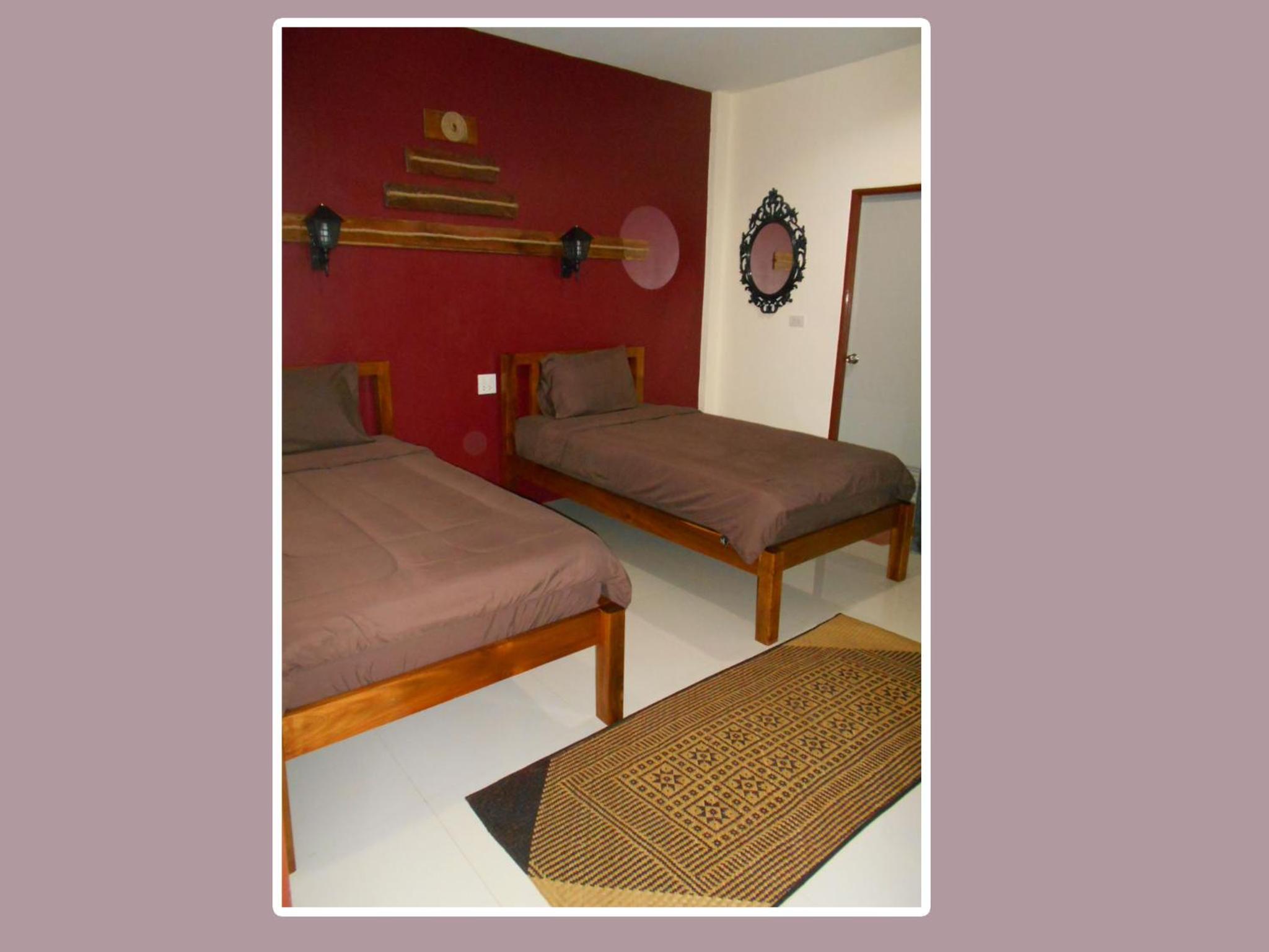 The Miracle Guesthouse & Diving