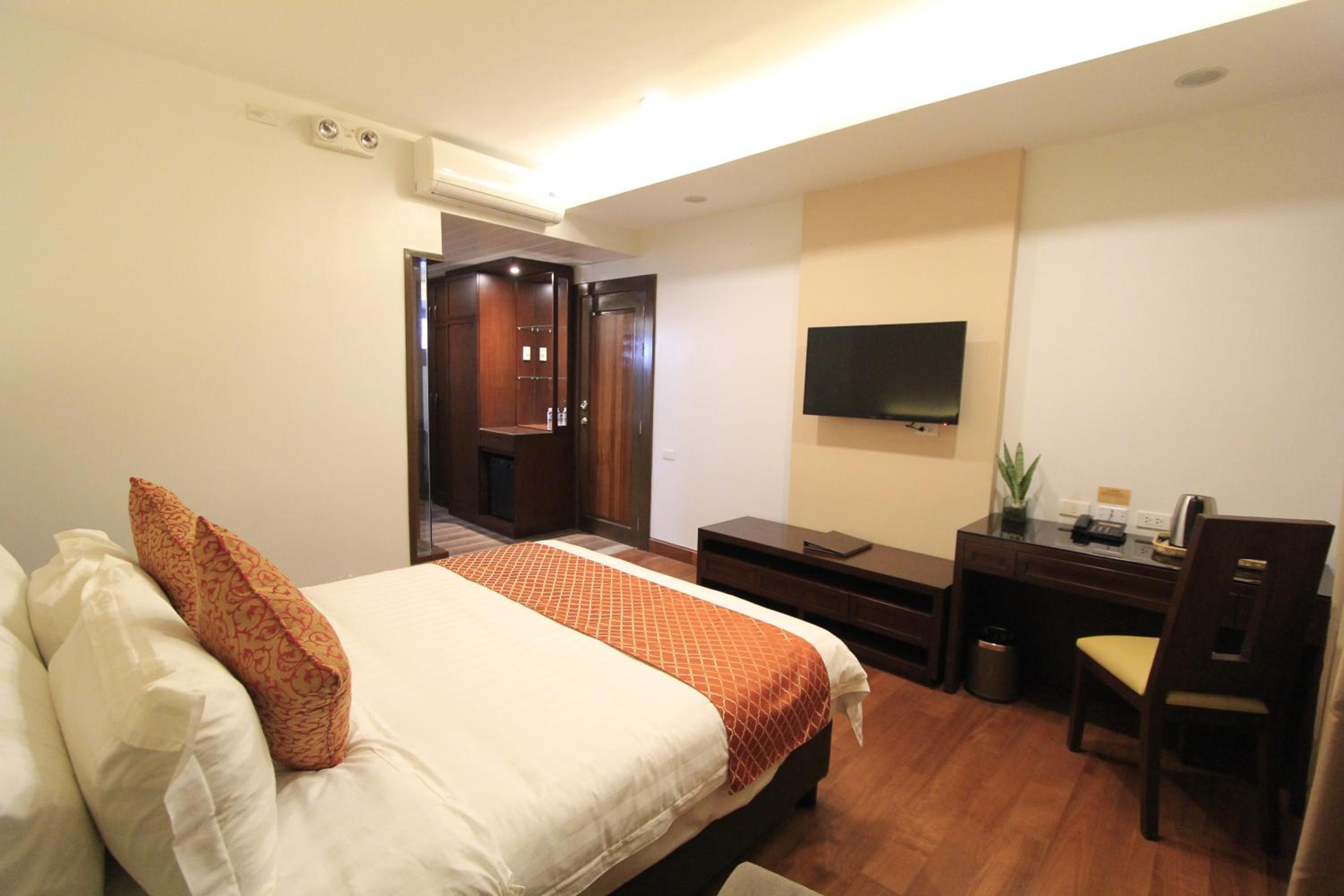 Coron Soleil Garden Resort
