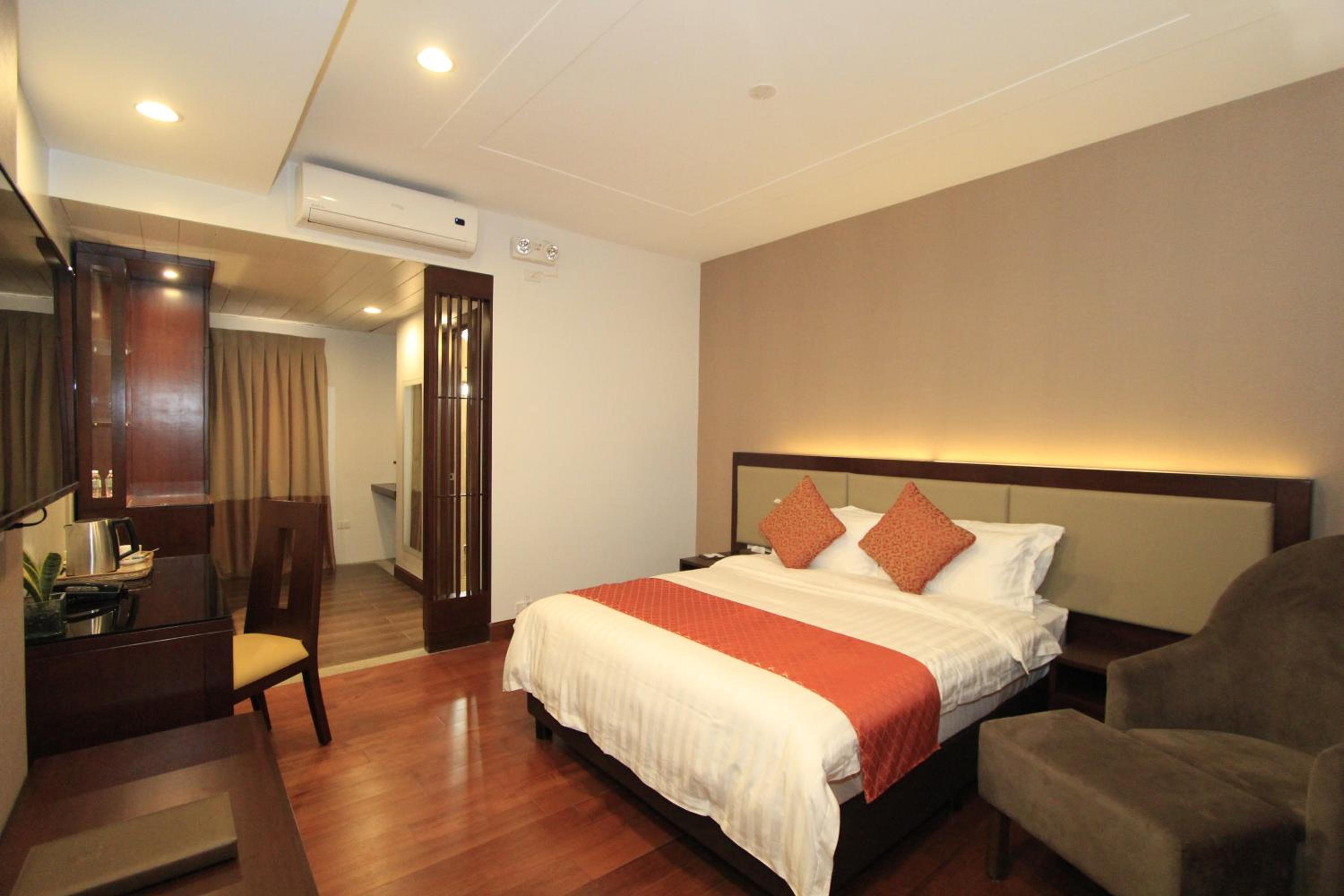 Coron Soleil Garden Resort