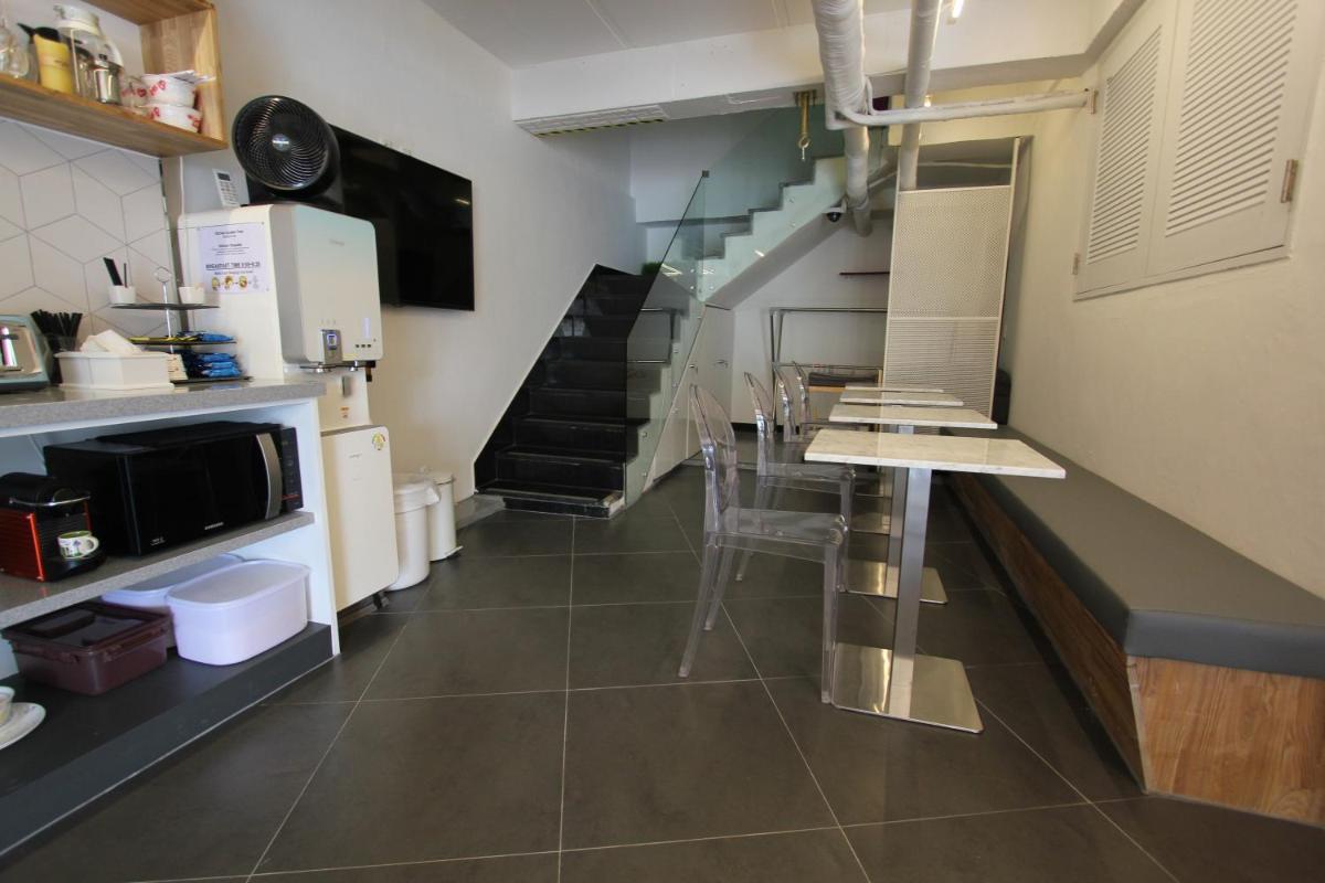 B My Guesthouse