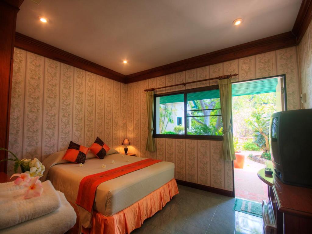Samroiyod Holiday Resort