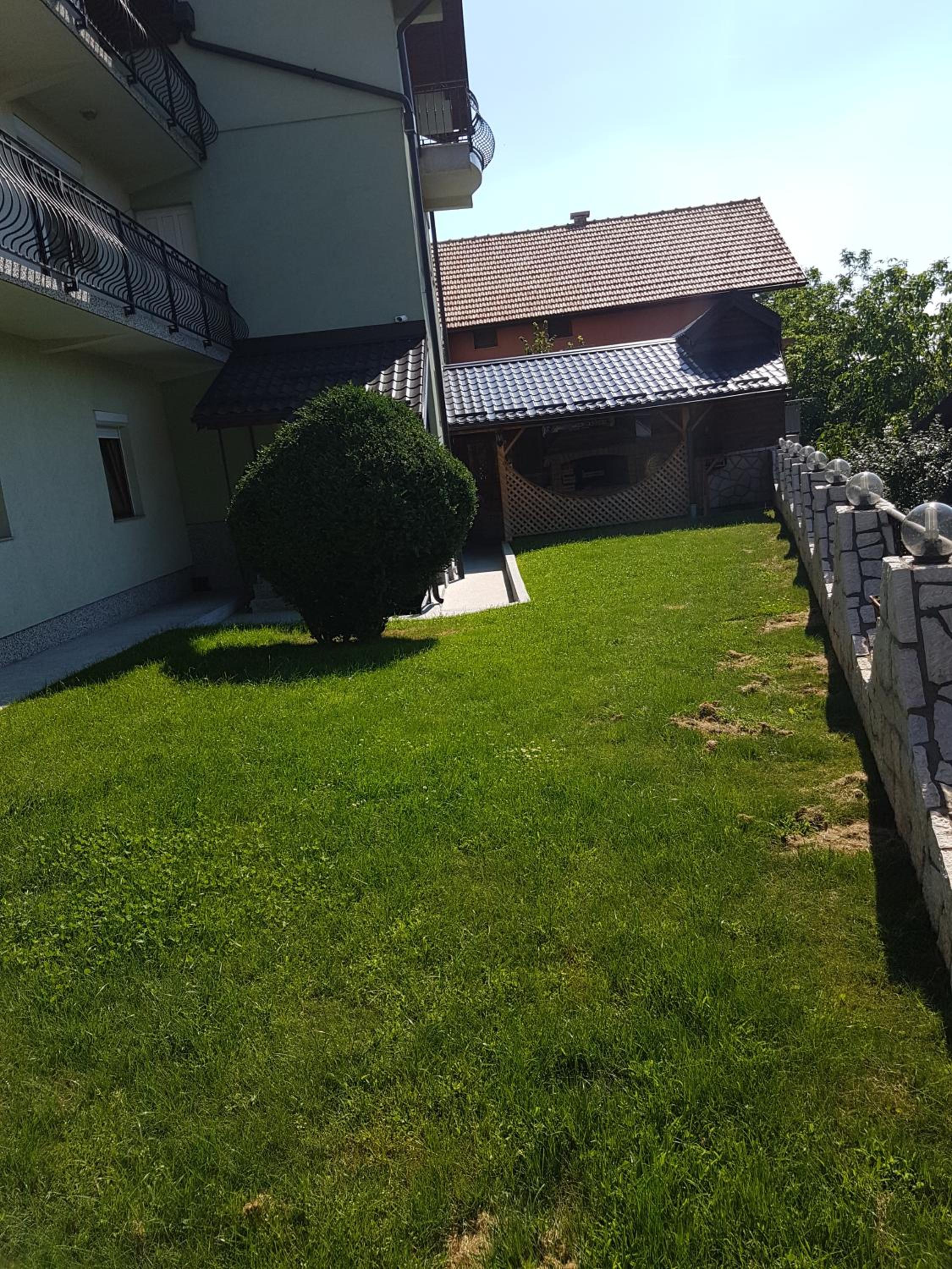 Guest house Dinka