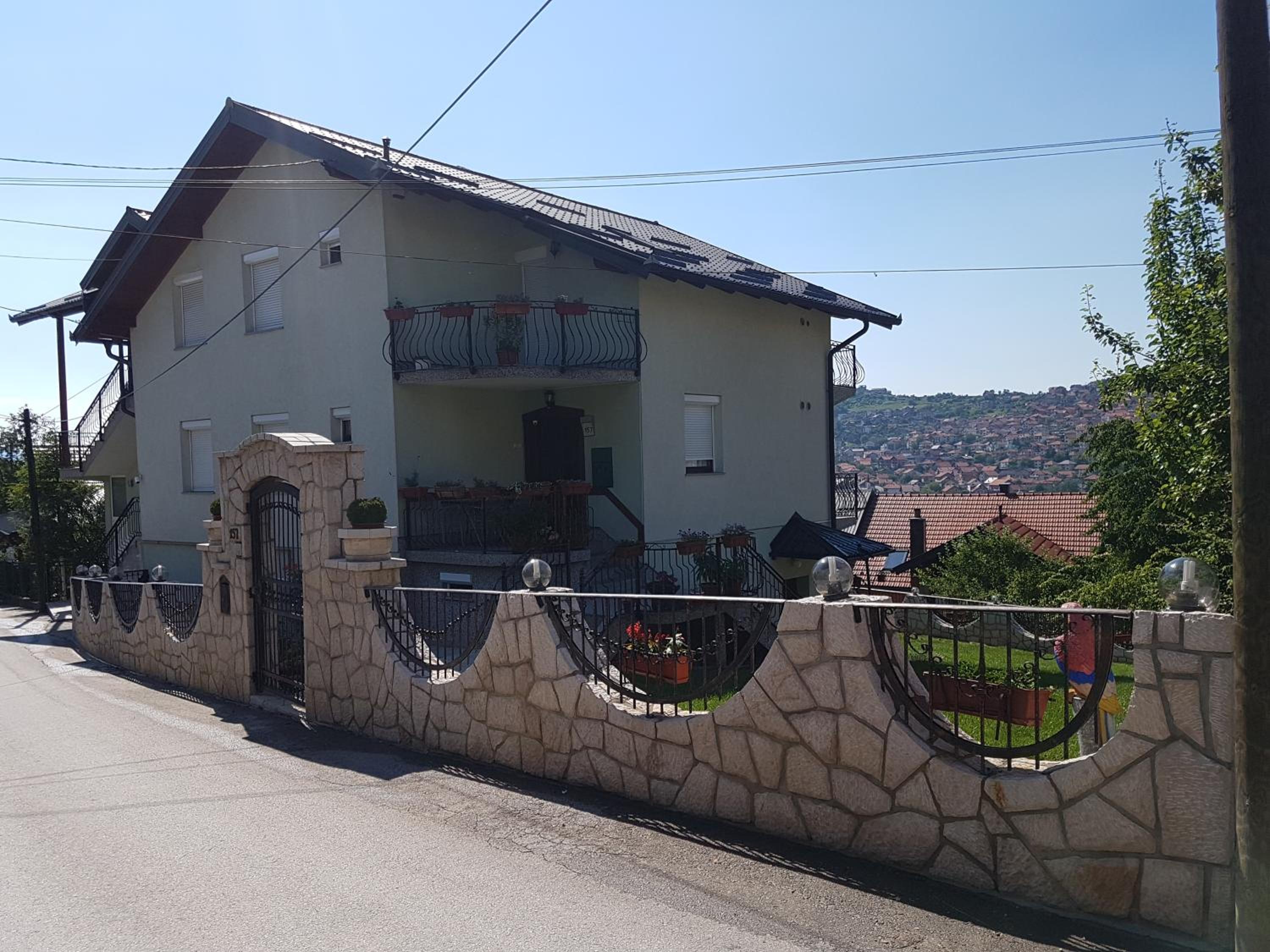 Guest house Dinka