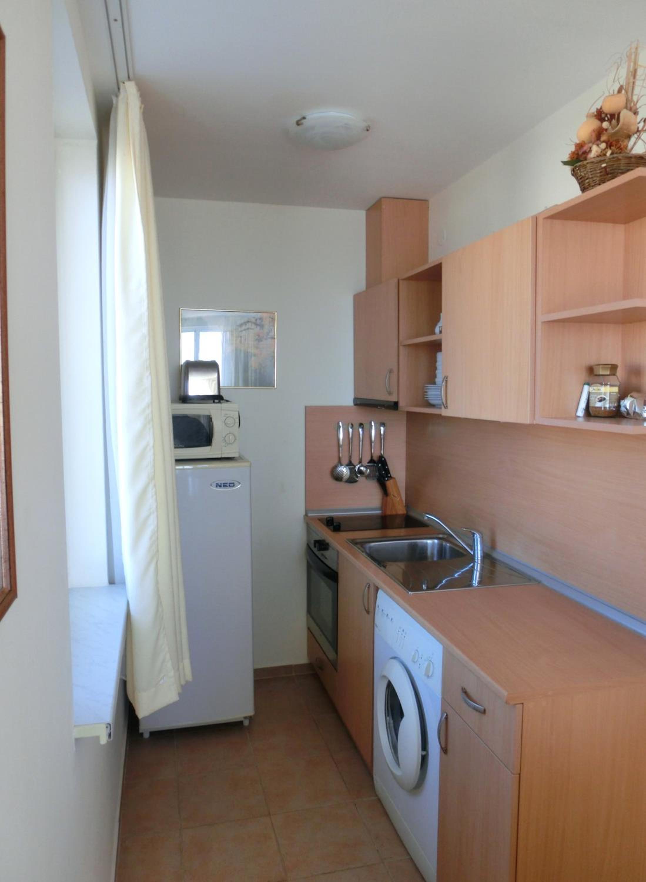 Panoramic Sea View Apartment Crown, Pools and Beach, Sveti Vlas