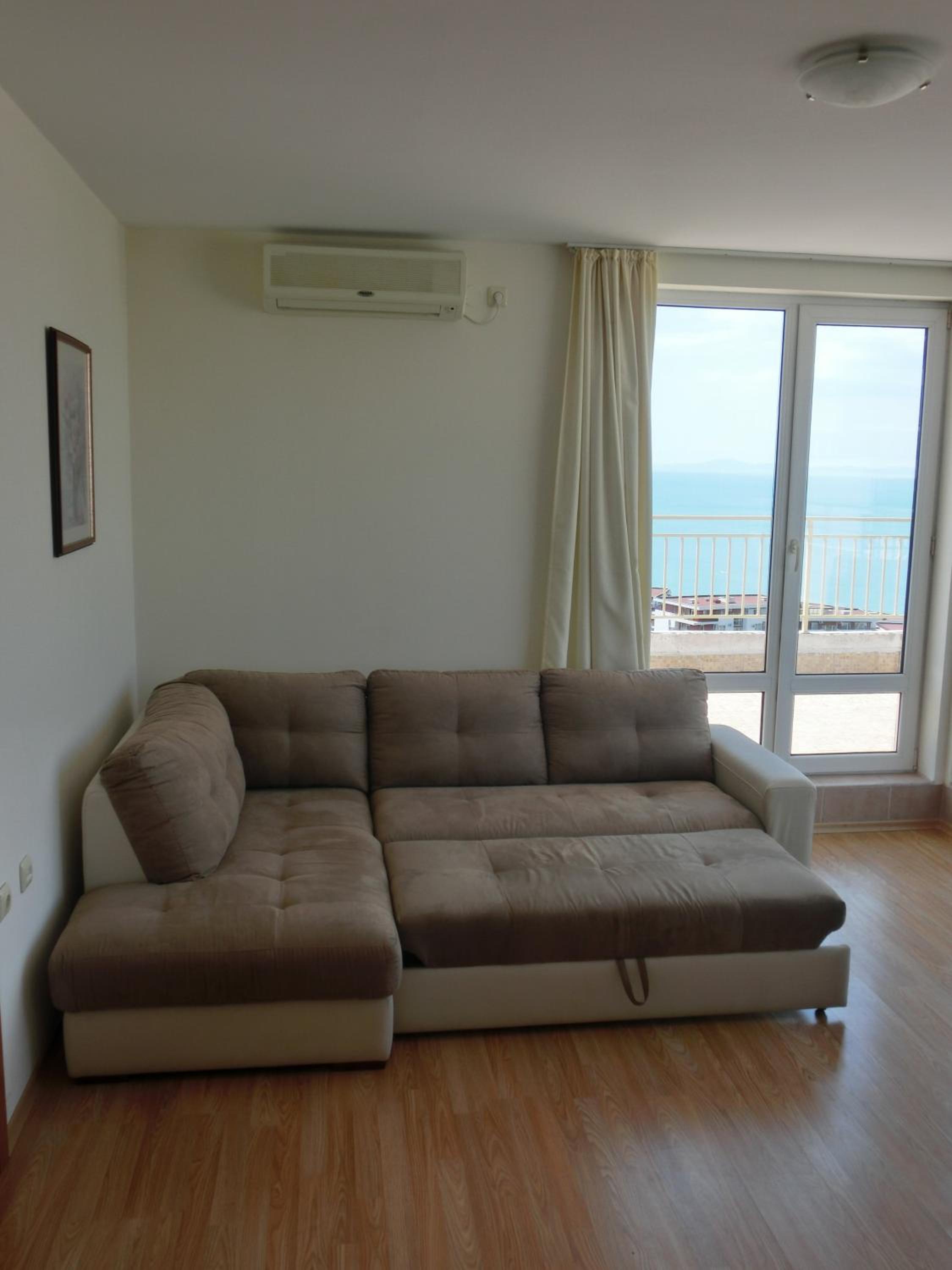Panoramic Sea View Apartment Crown, Pools and Beach, Sveti Vlas