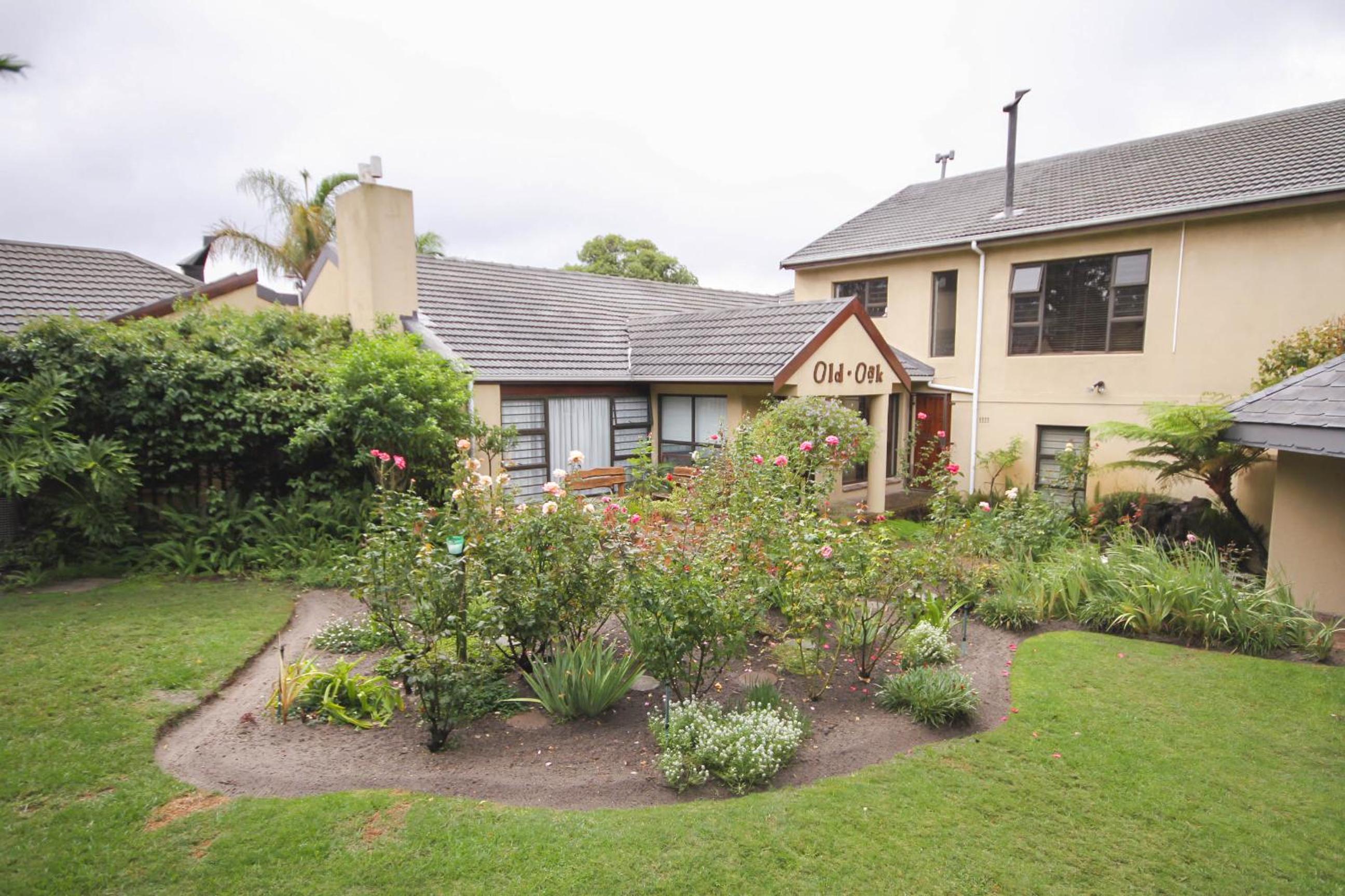 Old Oak Guest House