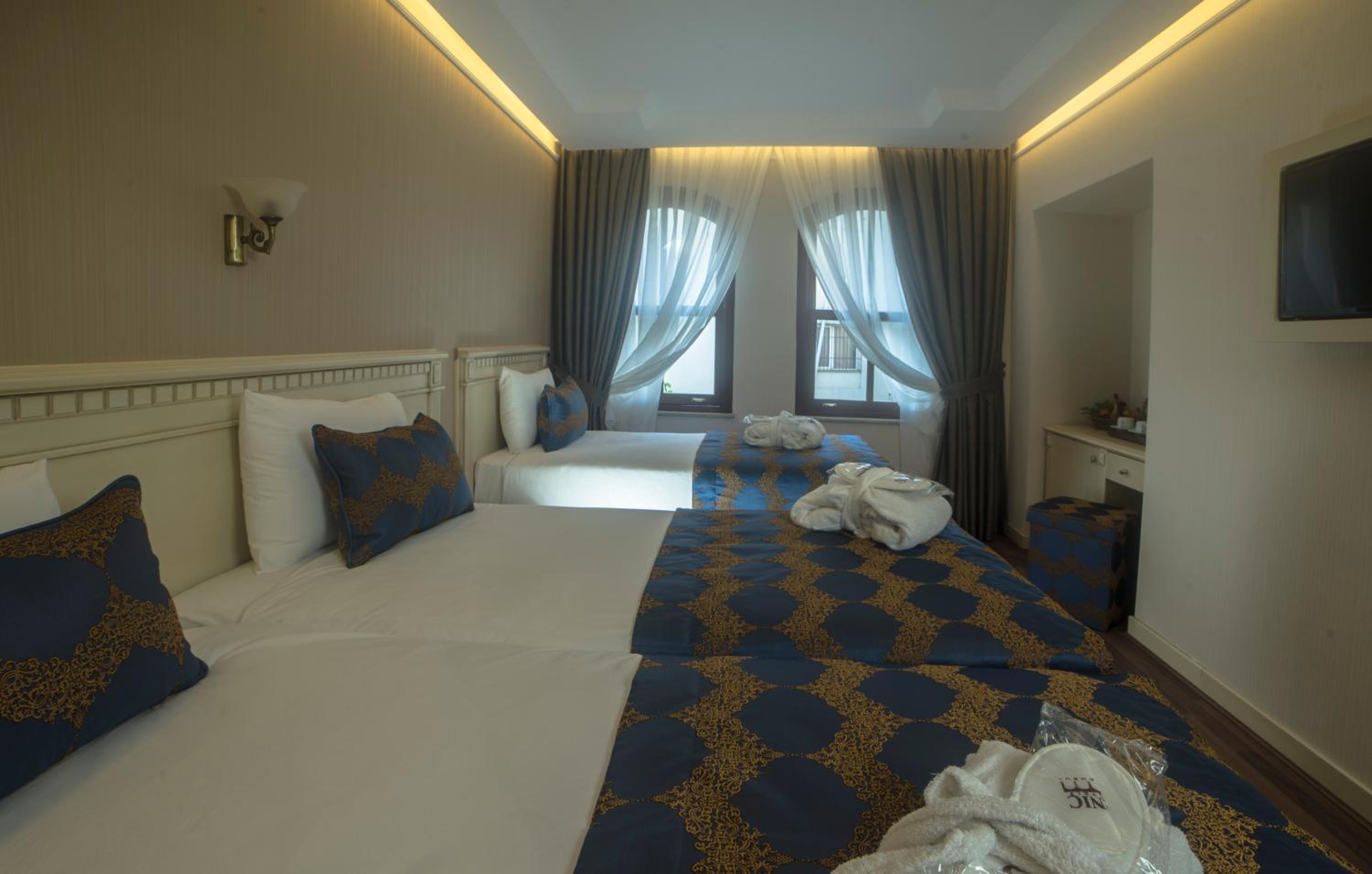 Sarnic Hotel & Sarnic Premier Hotel(Ottoman Mansion) - Image 25
