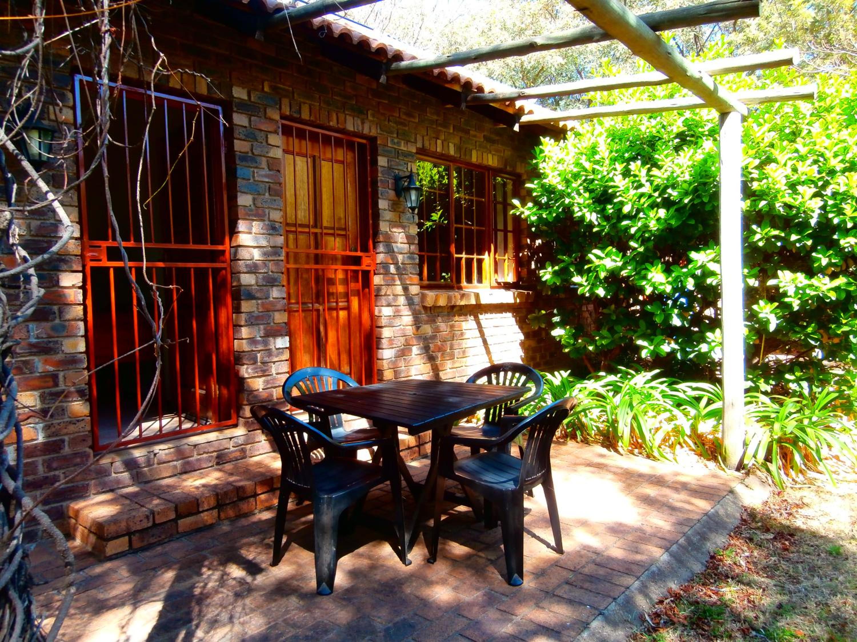 African Footprints Lodge