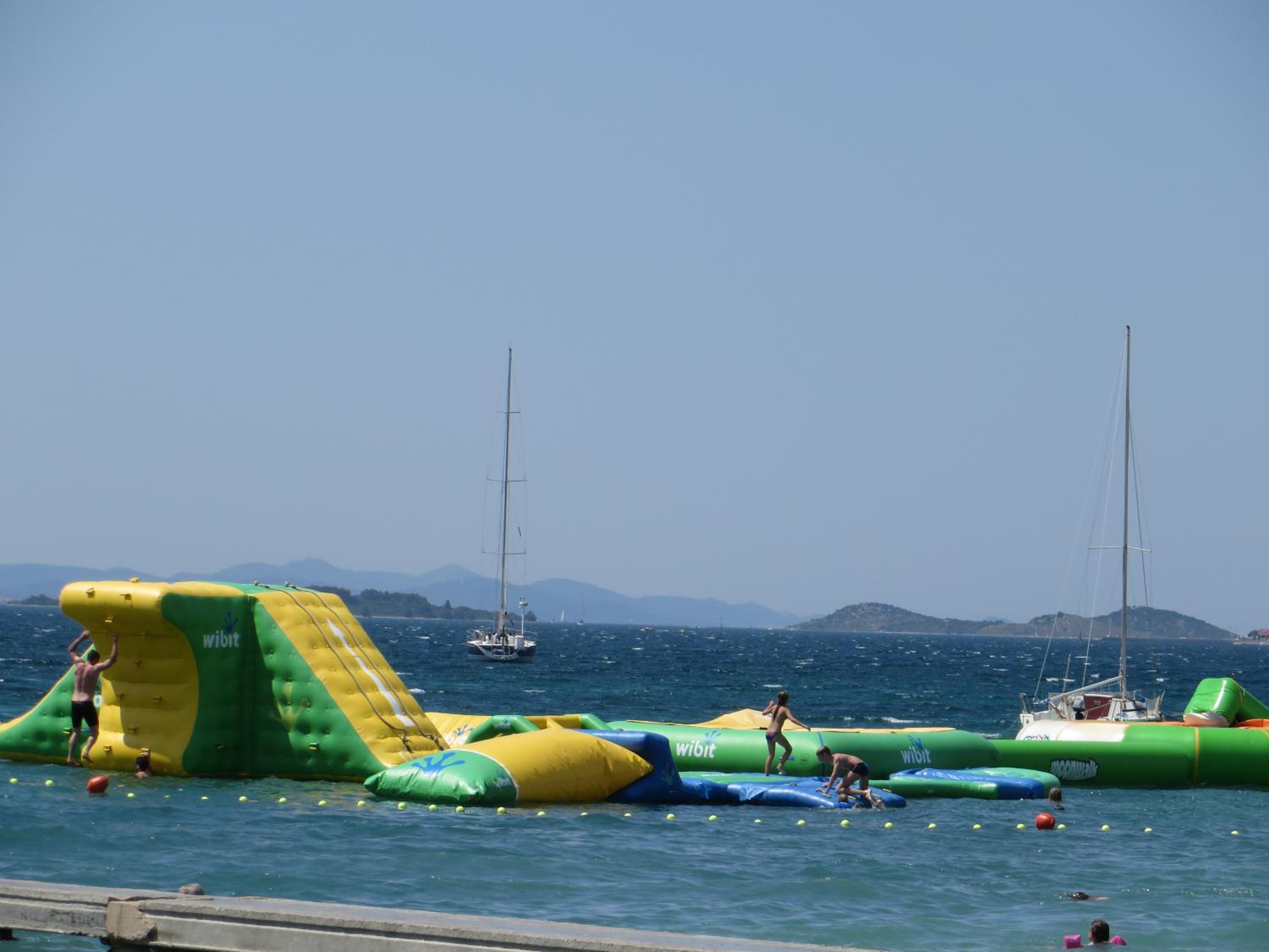 Photo 40