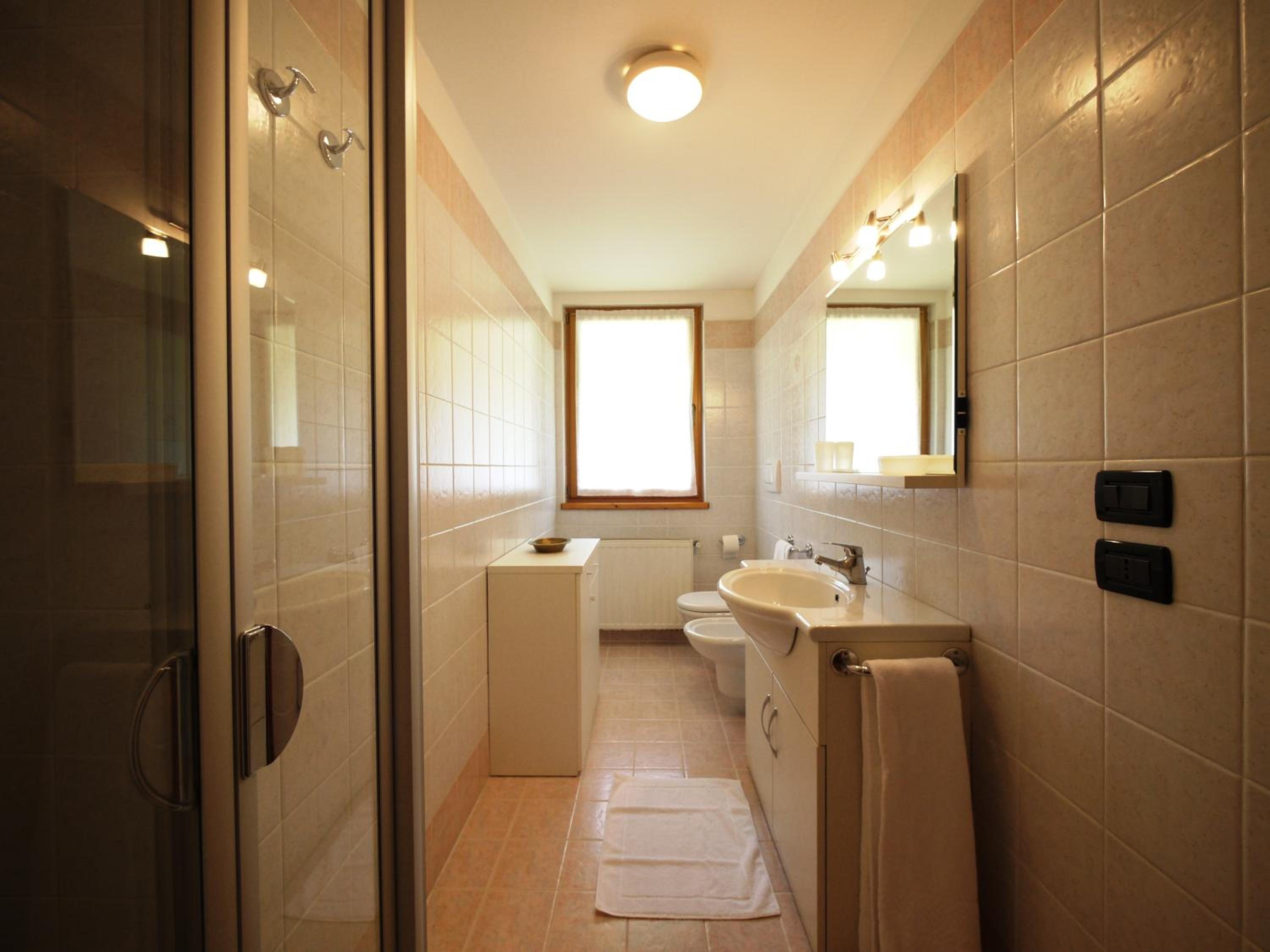 Photo 95