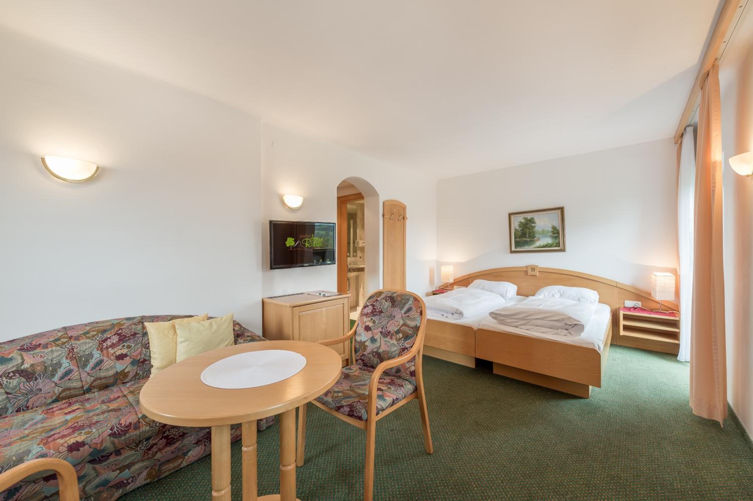 Hotel-Gasthof Am Riedl view 3