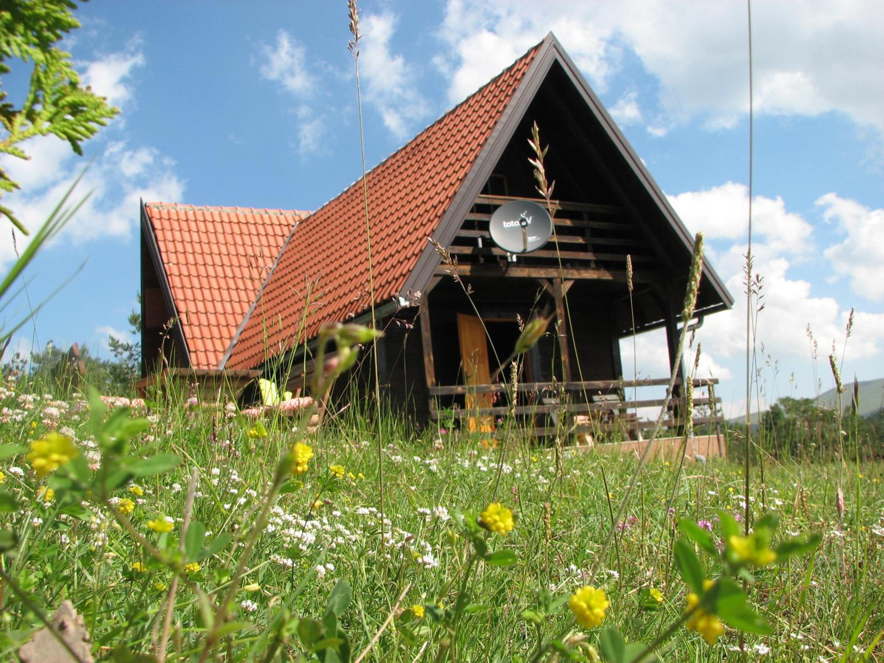 Chalet Four Seasons view 4