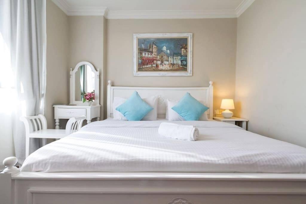 Century Bay Private Residences photo 2