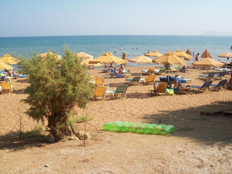 Kato Stalos Beach - Image 5