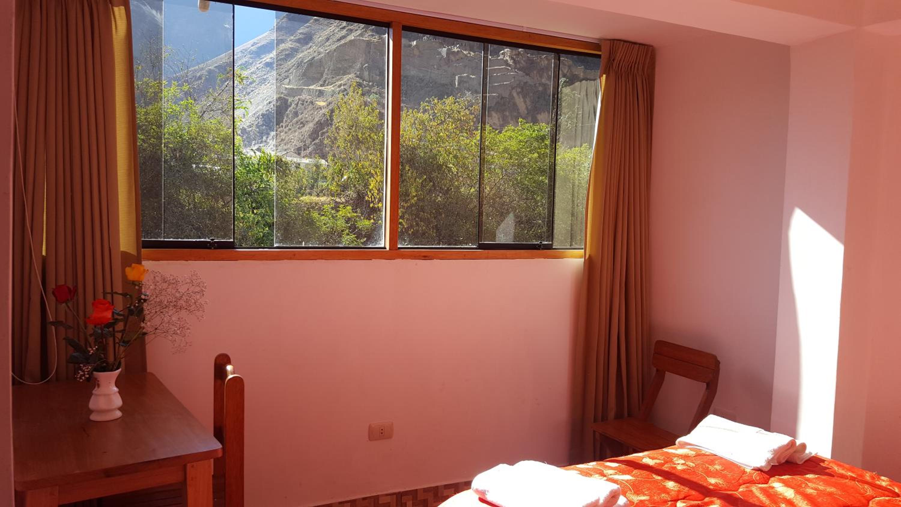 Tambo de Ollantay Hotel