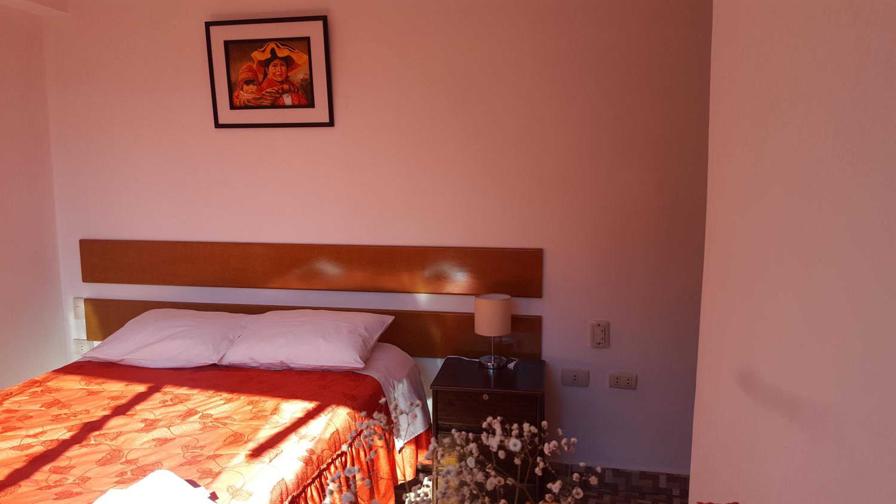 Tambo de Ollantay Hotel