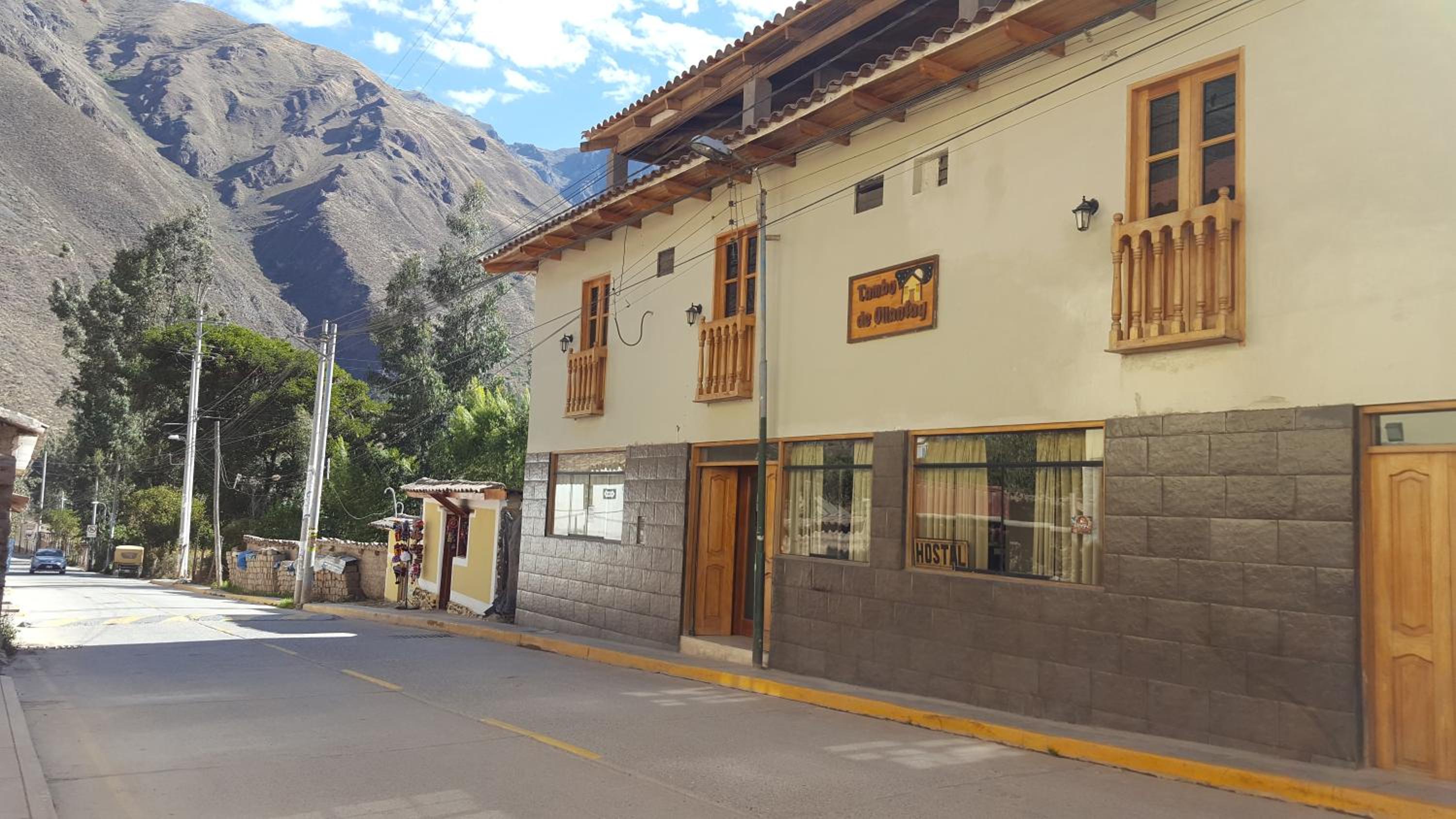 Tambo de Ollantay Hotel