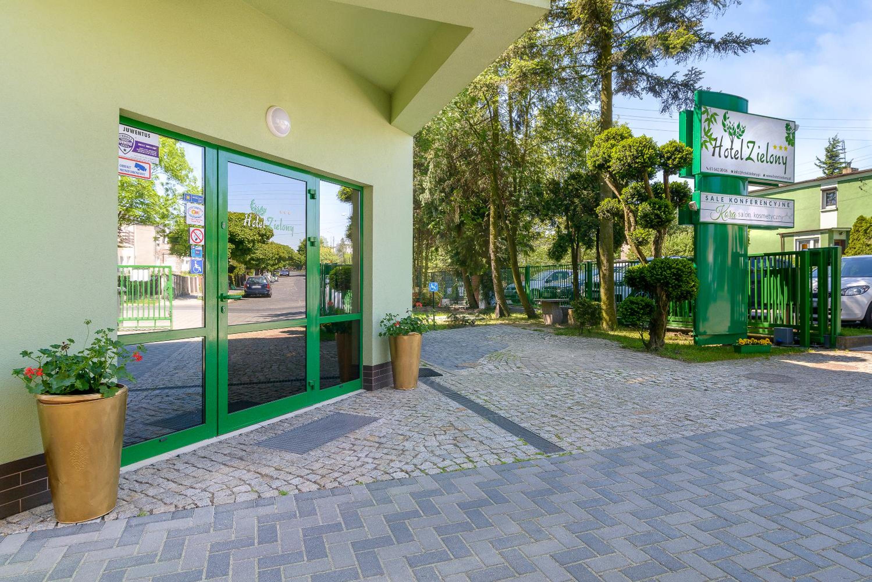 Hotel Zielony - Image 1