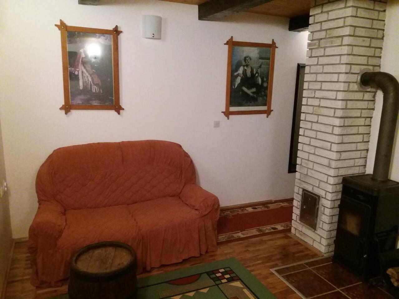 Photo 52