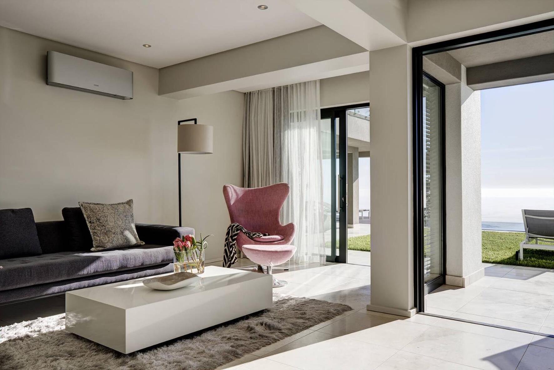 CB-ONE Luxury Stay