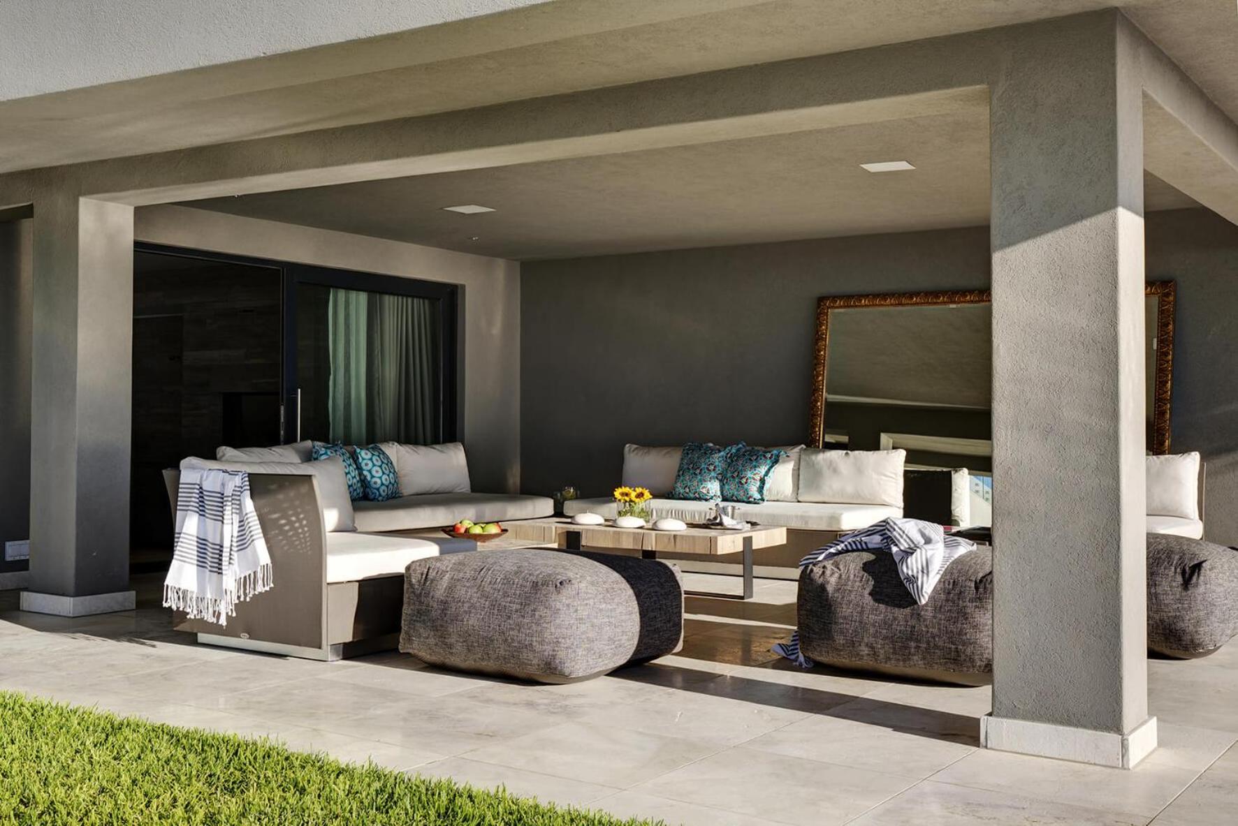 CB-ONE Luxury Stay