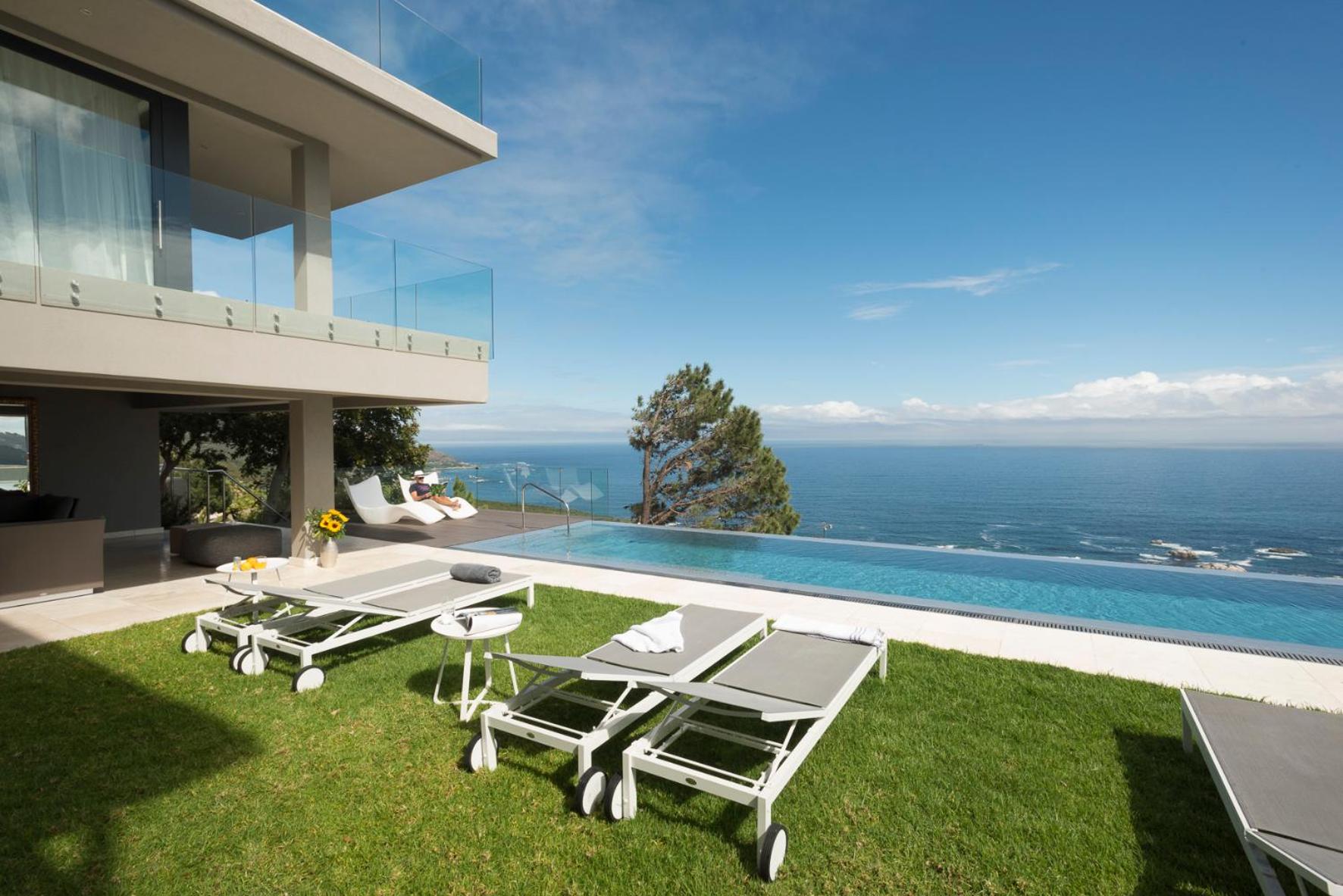 CB-ONE Luxury Stay
