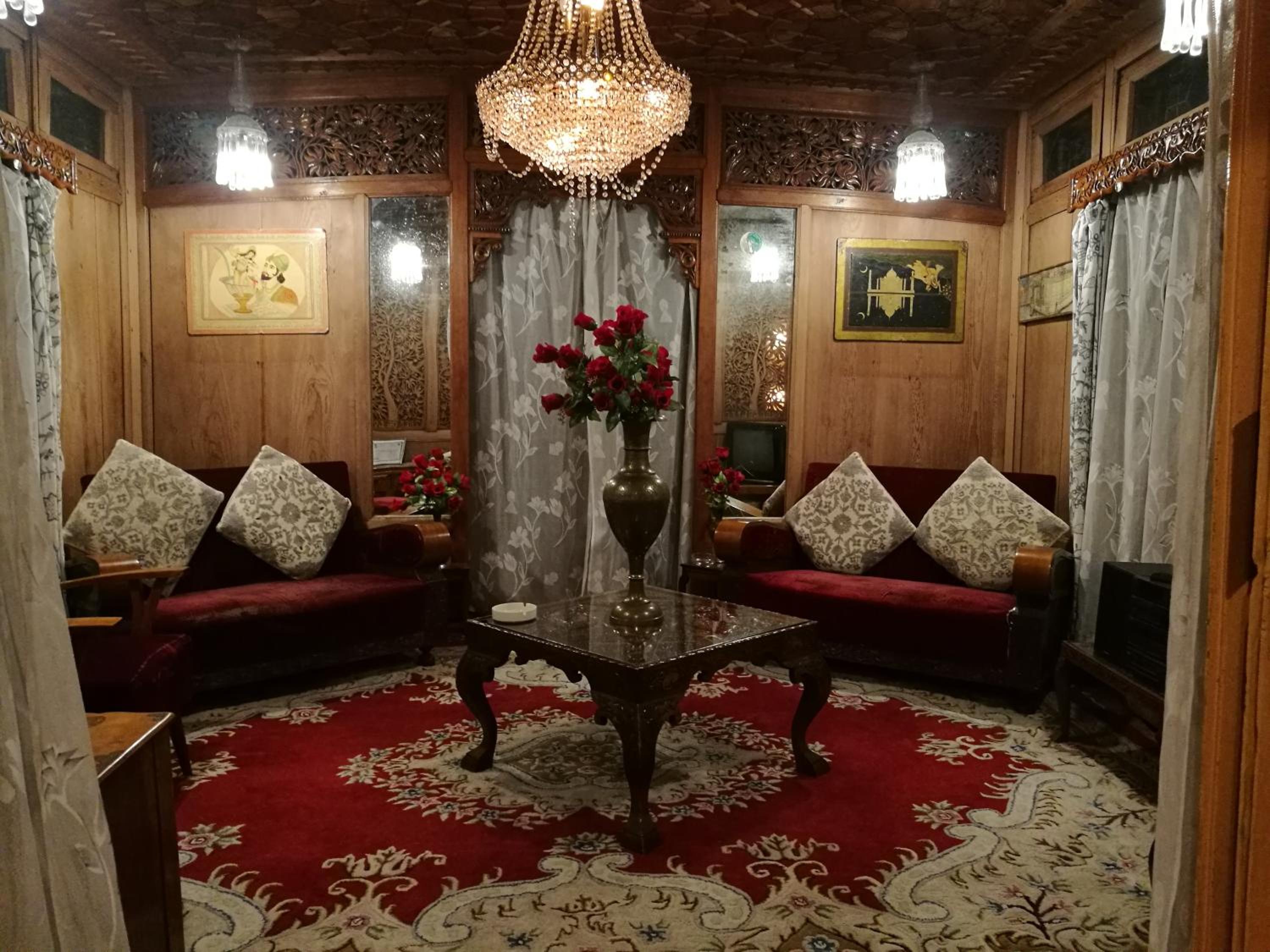 lounge