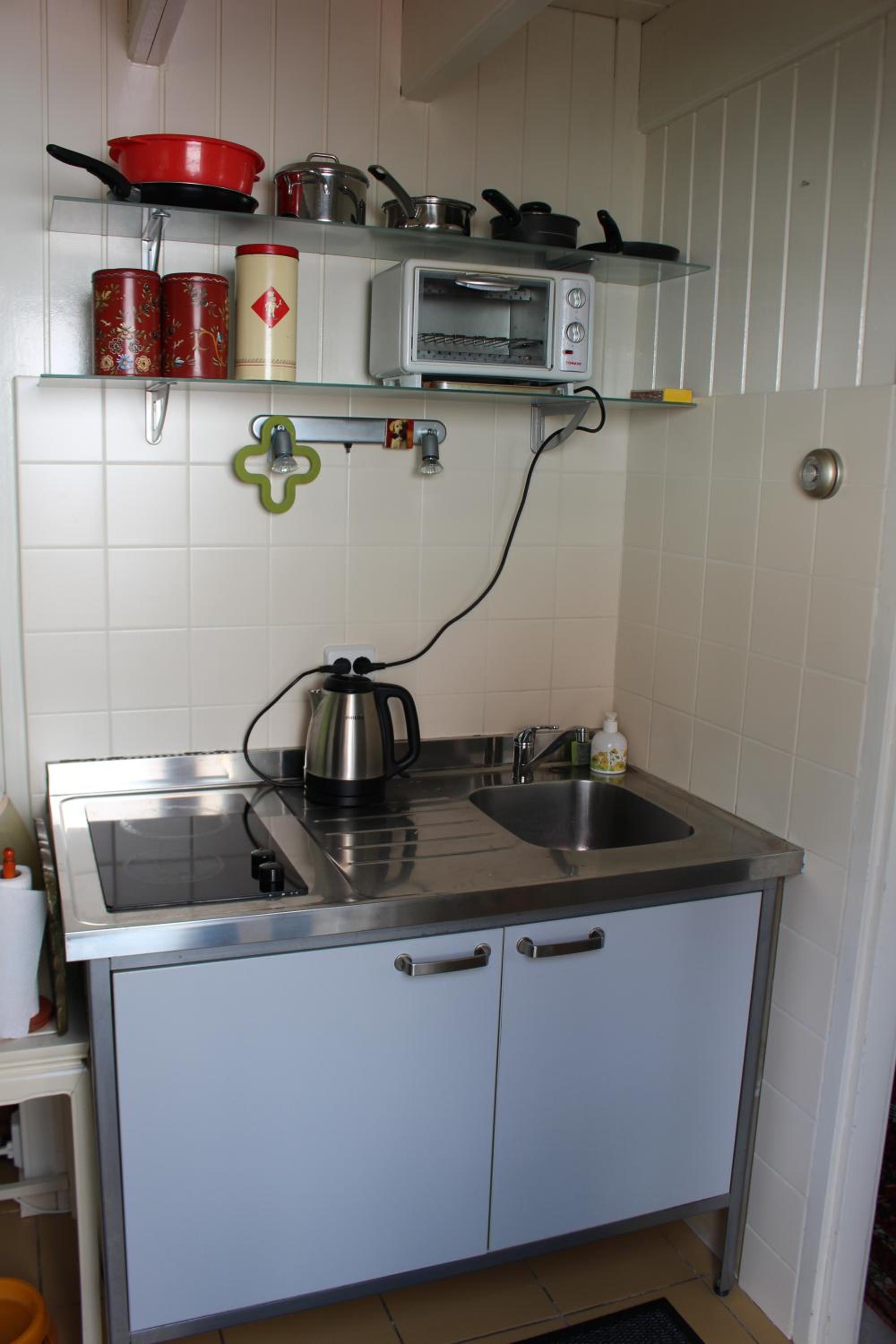 Photo 10
