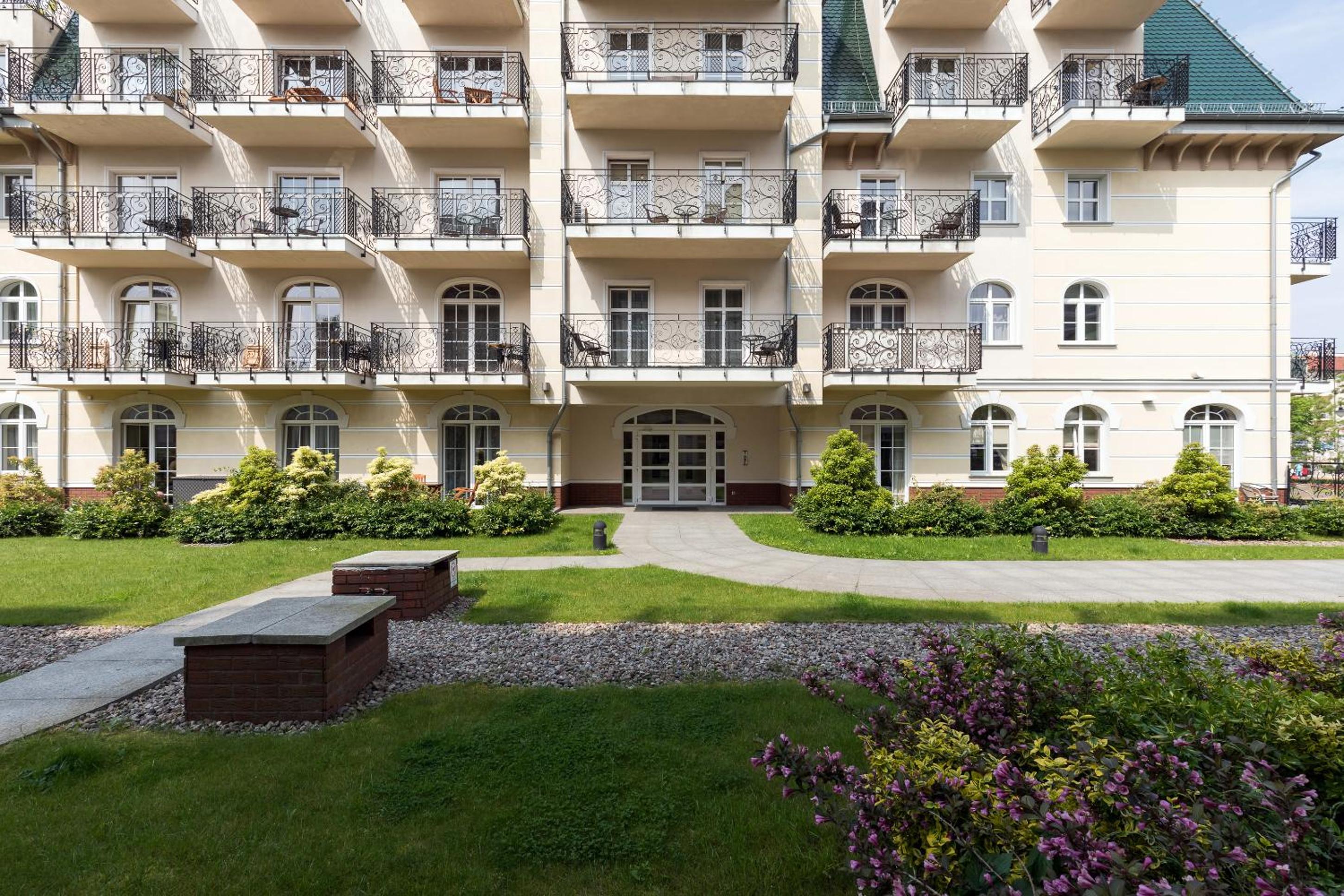 Apartamenty Trzy Korony blisko Plaży by Noclegi Renters