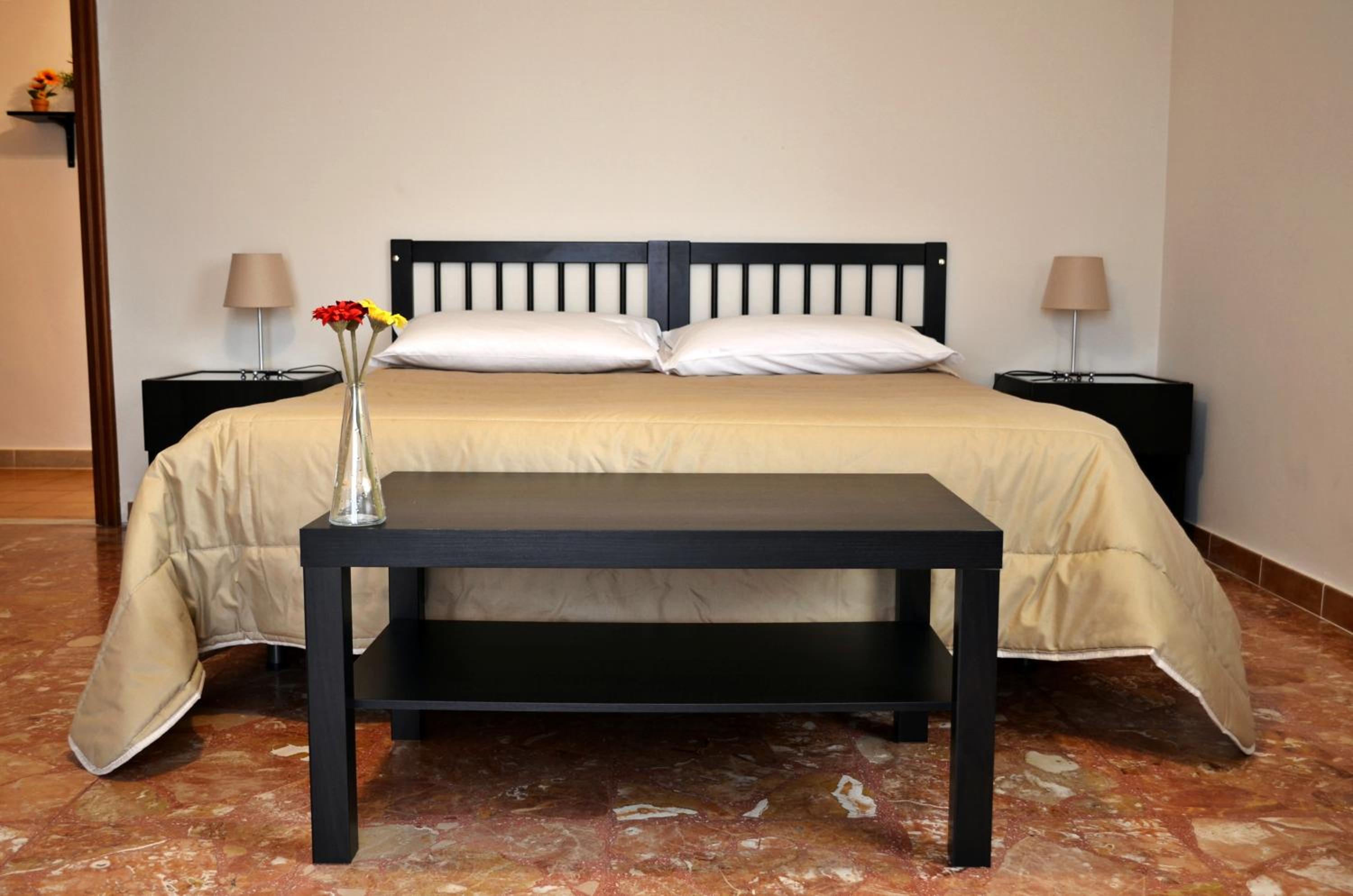 Bed & Breakfast Fontanarossa Airport -Private Parking-