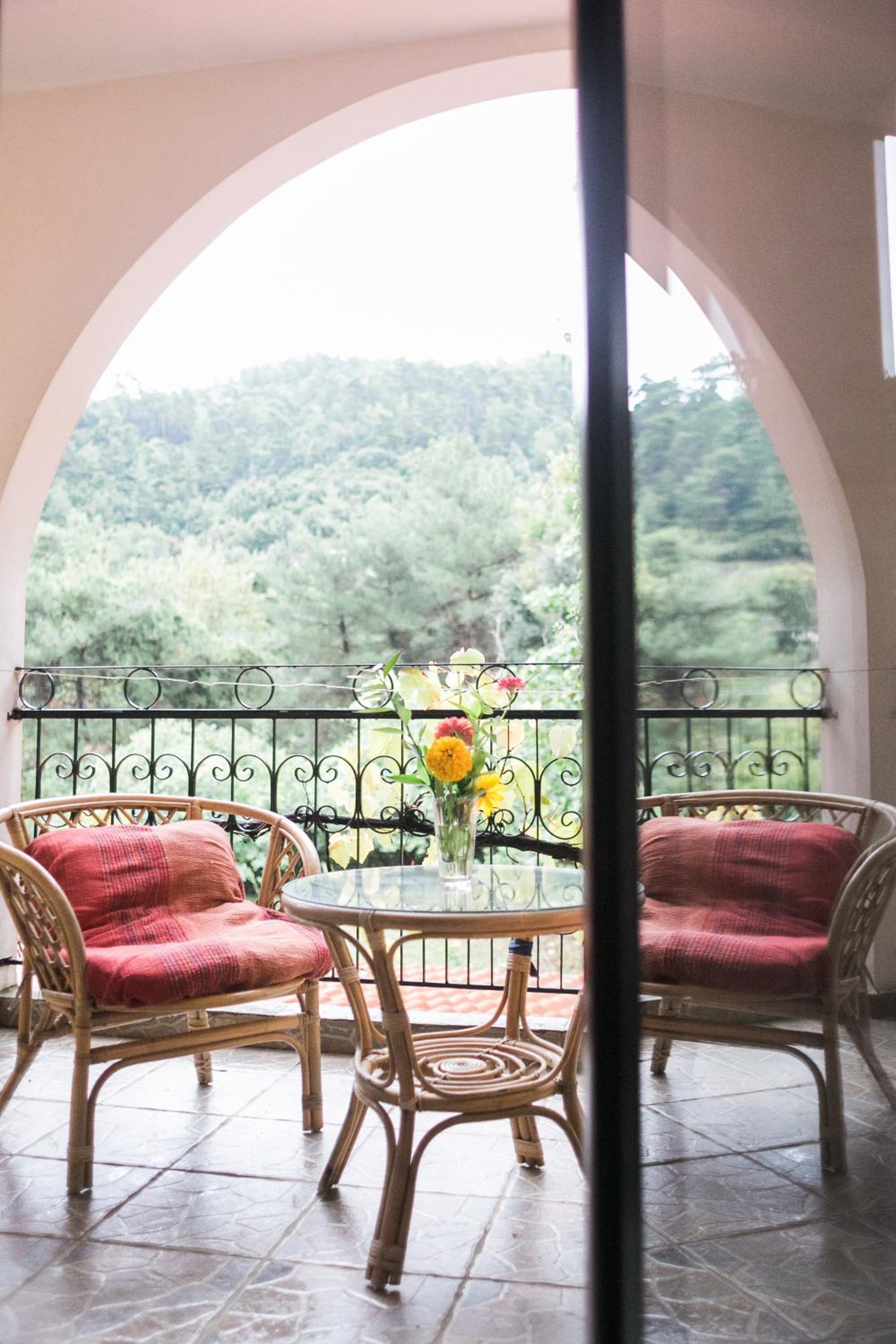 balcony